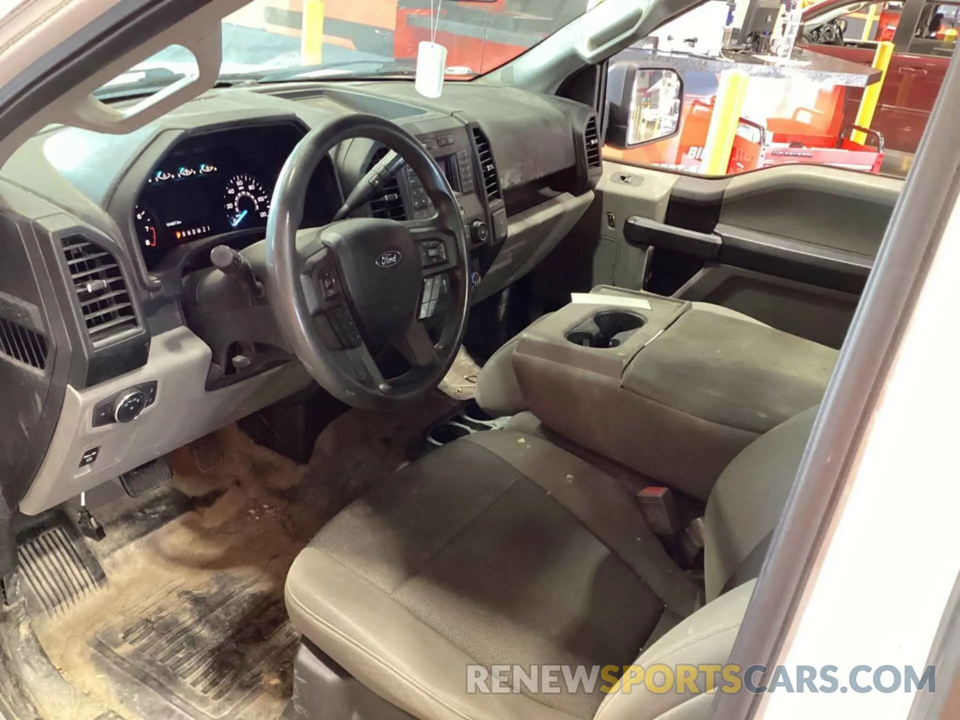 23 Photograph of a damaged car 1FTMF1CB0KKD36063 FORD F-150 2019