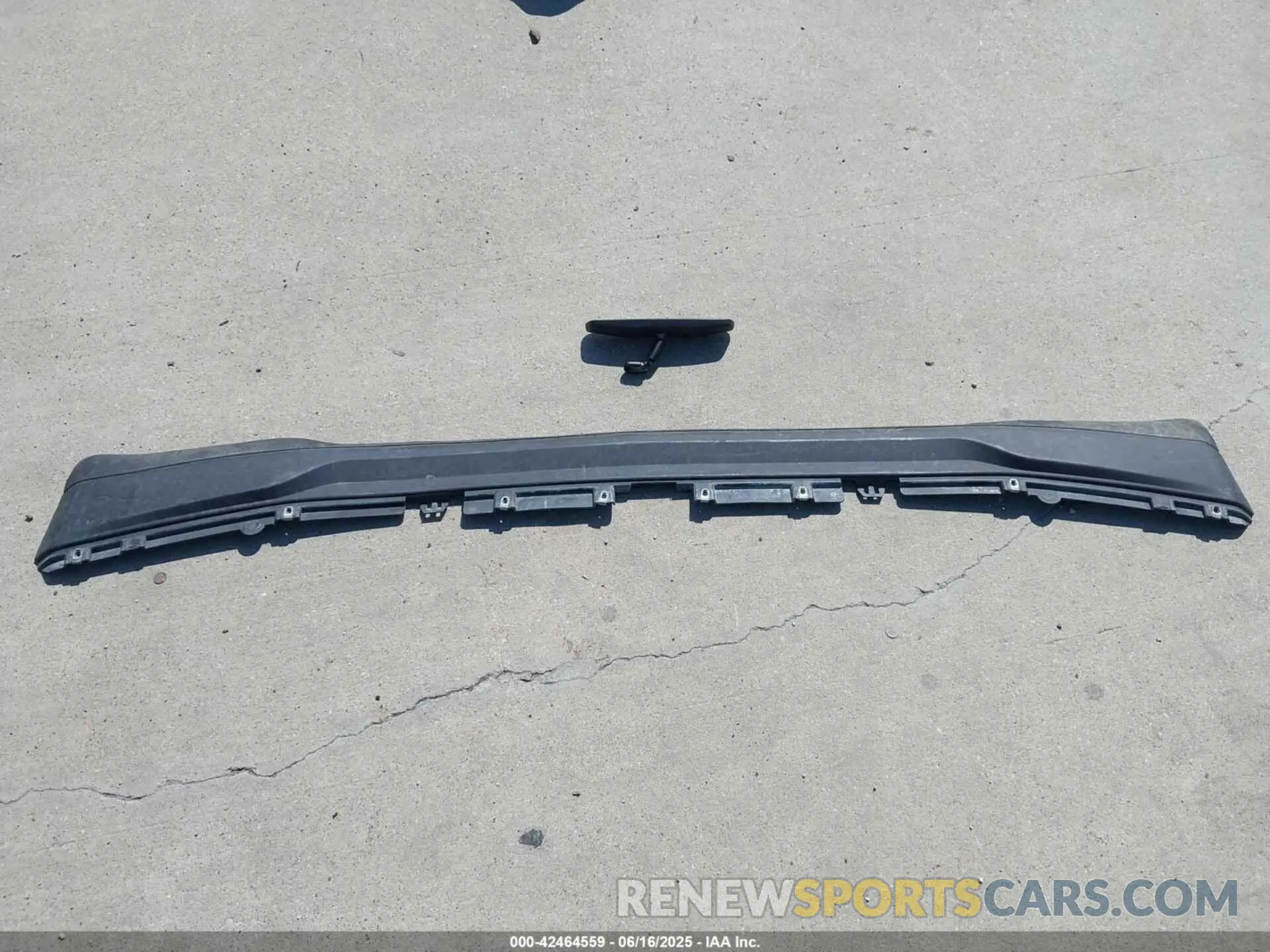12 Photograph of a damaged car 1FTMF1CB0KKE69096 FORD F-150 2019