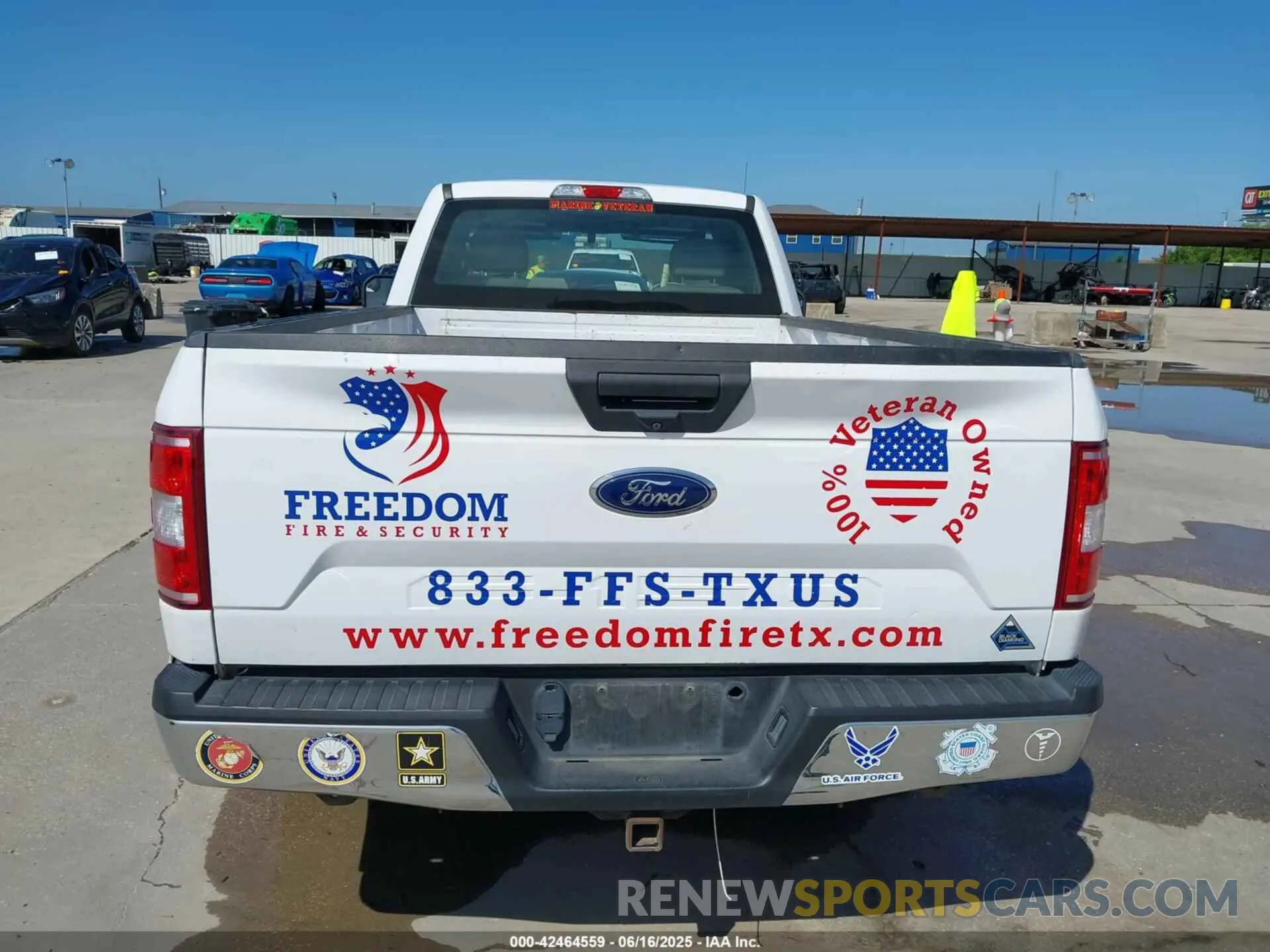 17 Photograph of a damaged car 1FTMF1CB0KKE69096 FORD F-150 2019