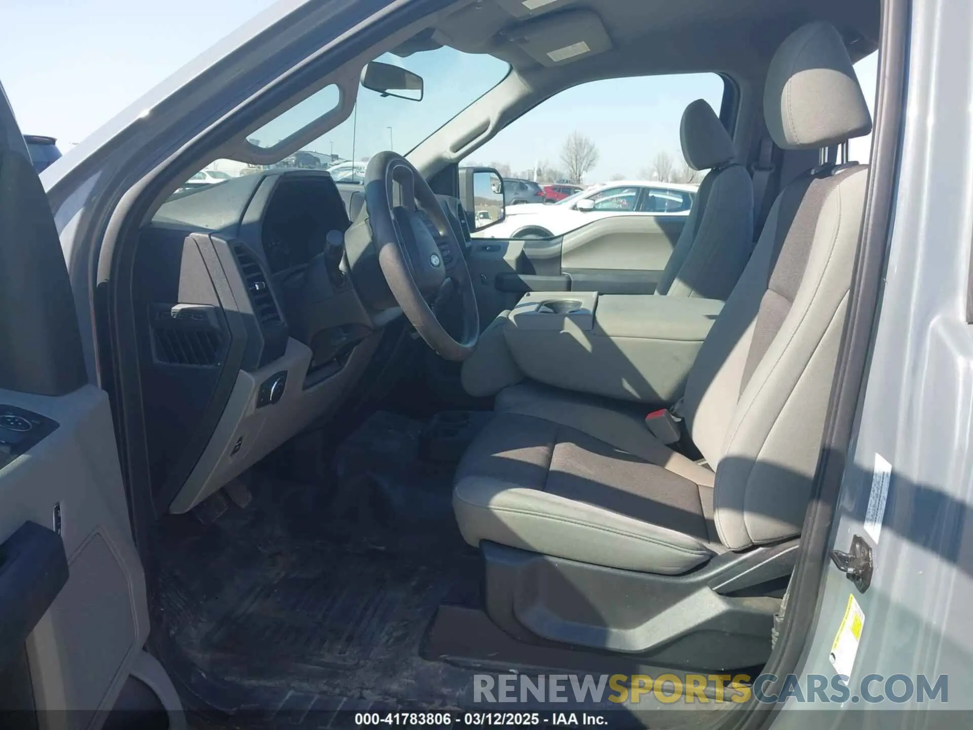 8 Photograph of a damaged car 1FTMF1CB1KKD81741 FORD F-150 2019