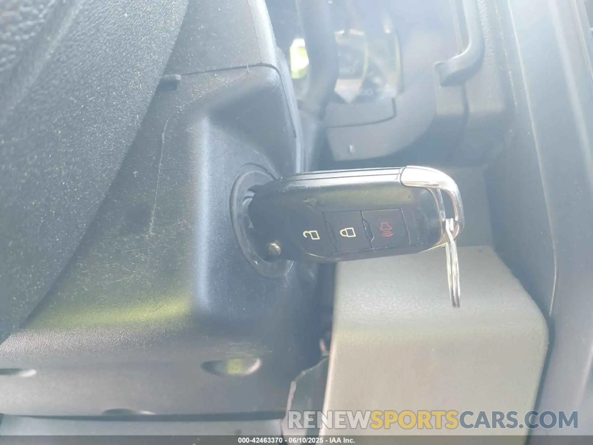 11 Photograph of a damaged car 1FTMF1CB3KKD35652 FORD F-150 2019