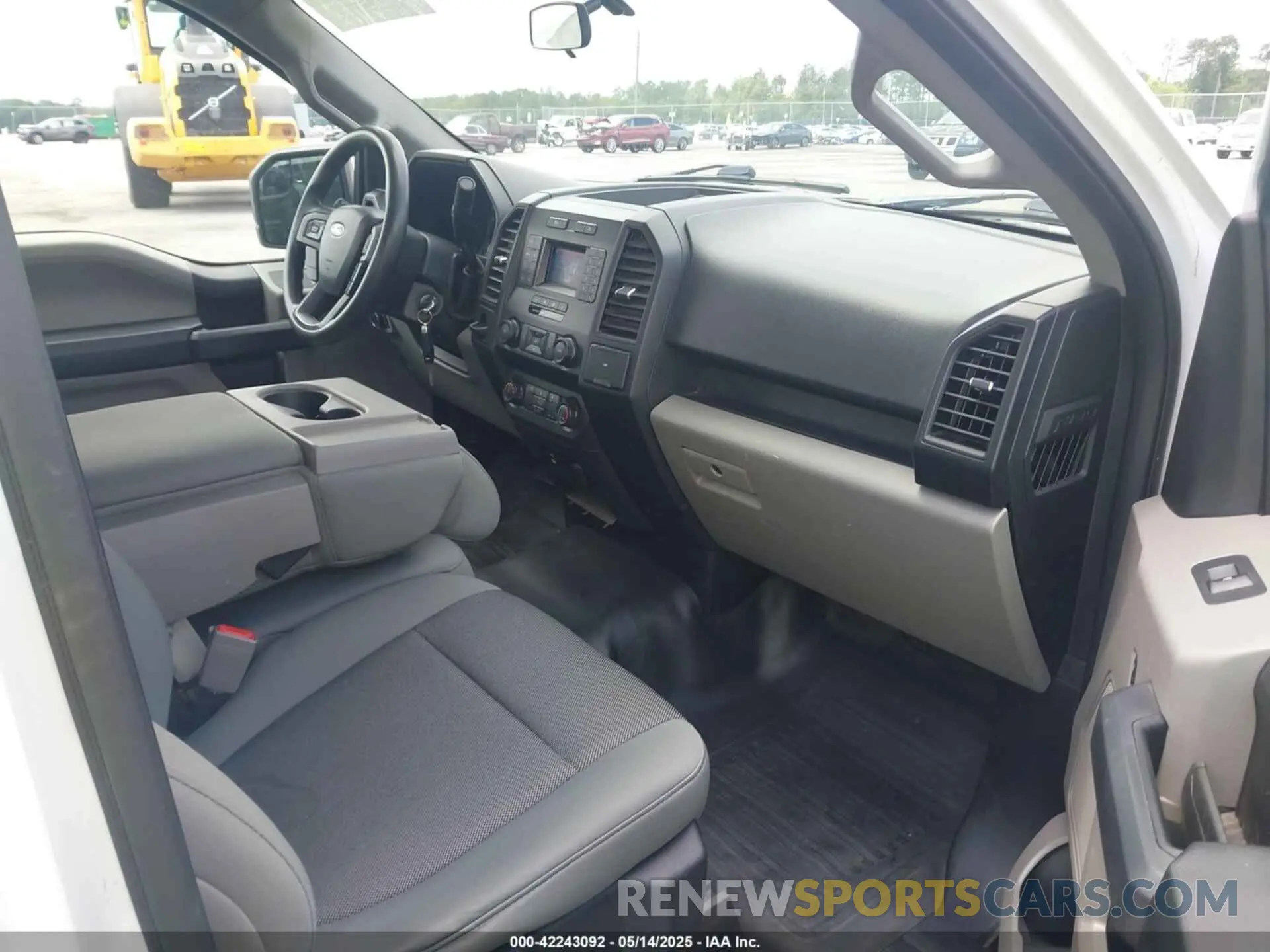 5 Photograph of a damaged car 1FTMF1CBXKKC00586 FORD F-150 2019