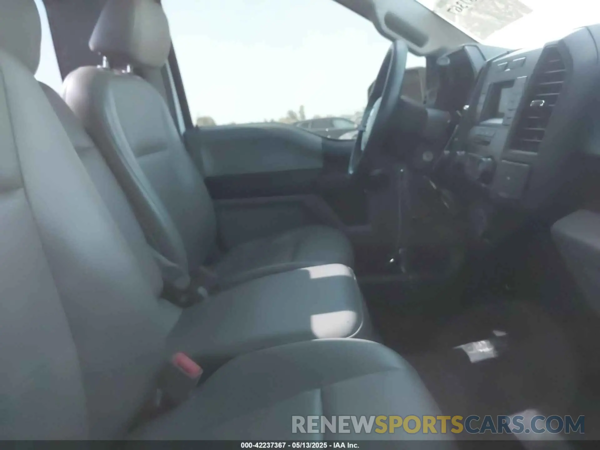 5 Photograph of a damaged car 1FTMF1E57KKC99990 FORD F-150 2019