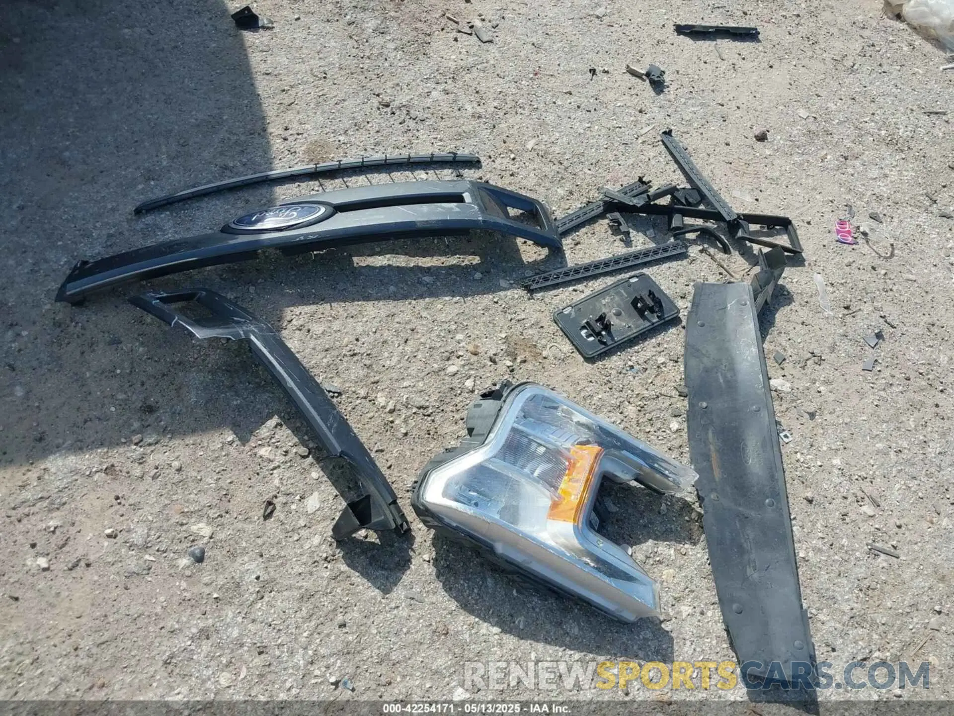 12 Photograph of a damaged car 1FTEW1C42LKE94279 FORD F-150 2020