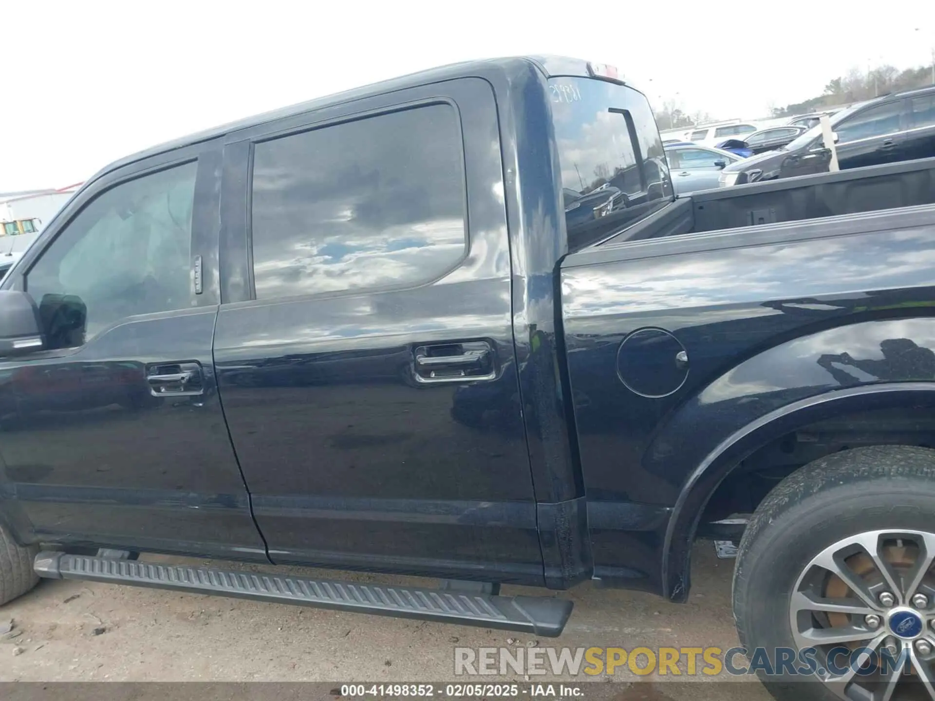 13 Photograph of a damaged car 1FTEW1C43LFA14016 FORD F-150 2020