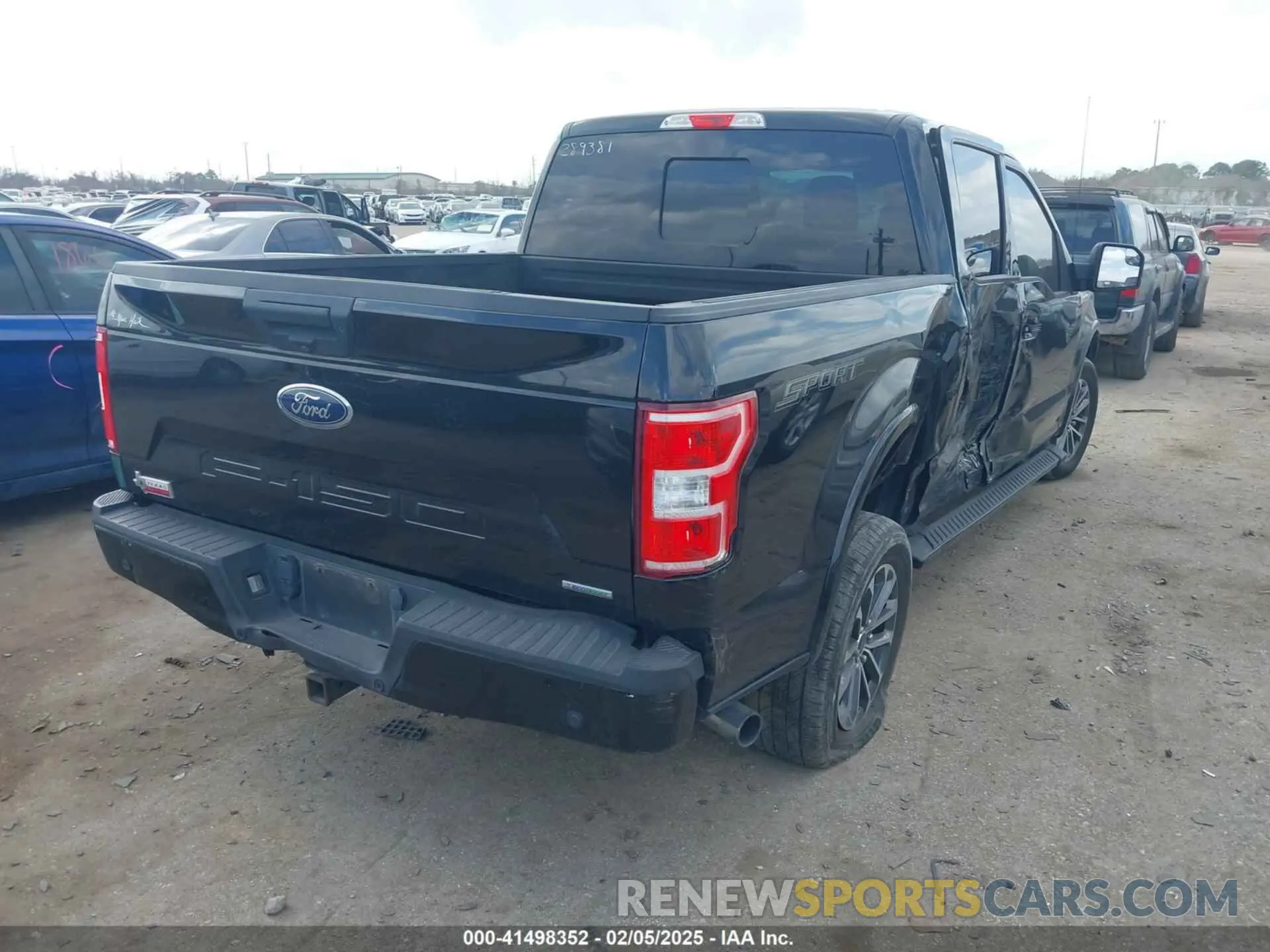 4 Photograph of a damaged car 1FTEW1C43LFA14016 FORD F-150 2020
