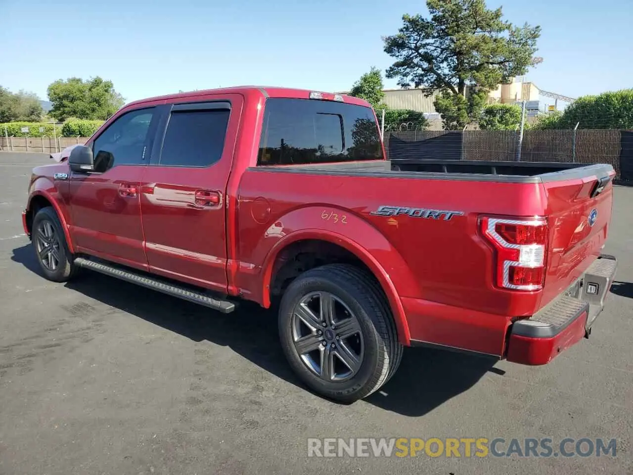 2 Photograph of a damaged car 1FTEW1C43LKF18444 FORD F-150 2020