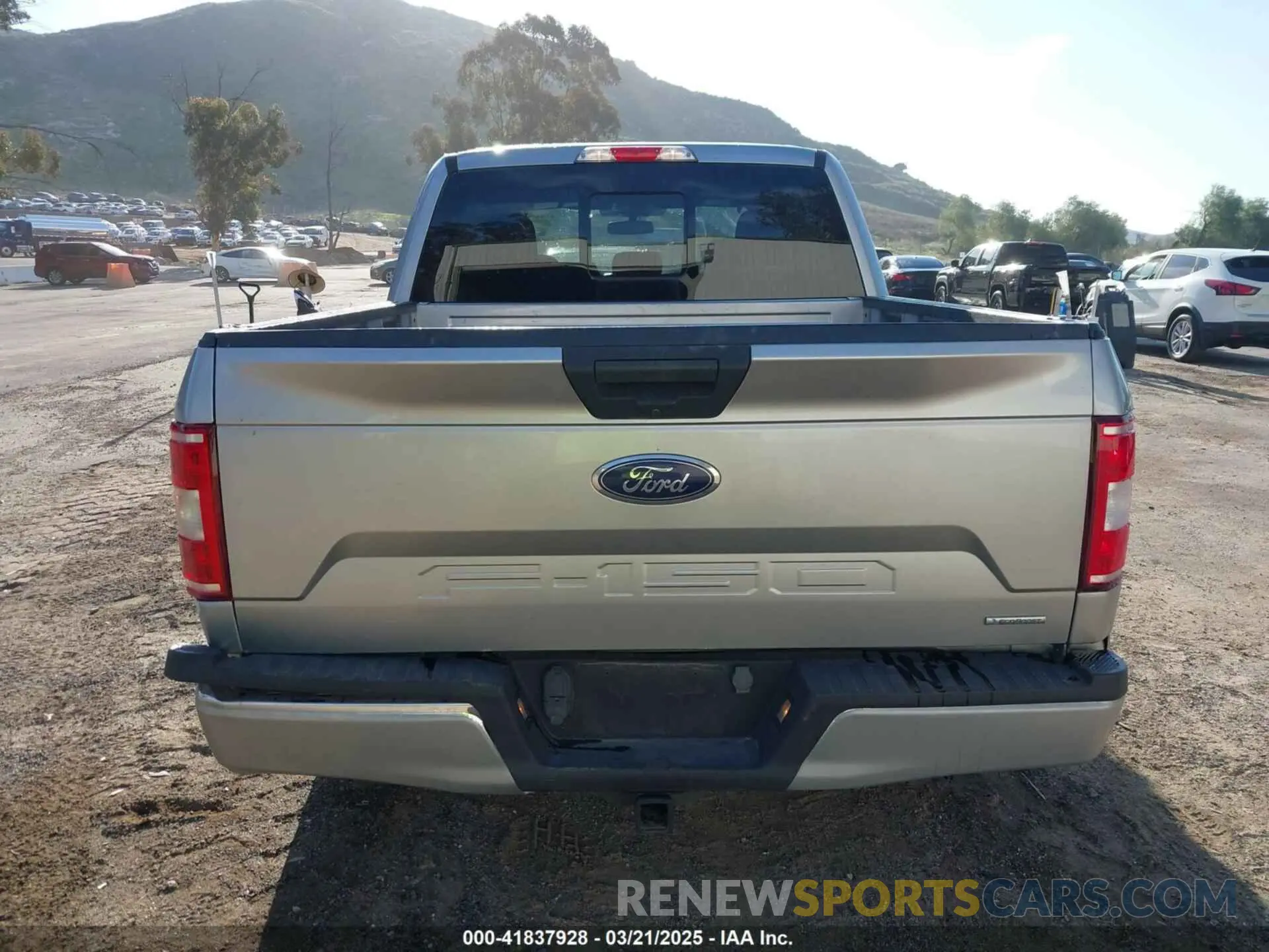 17 Photograph of a damaged car 1FTEW1C49LKD40054 FORD F-150 2020