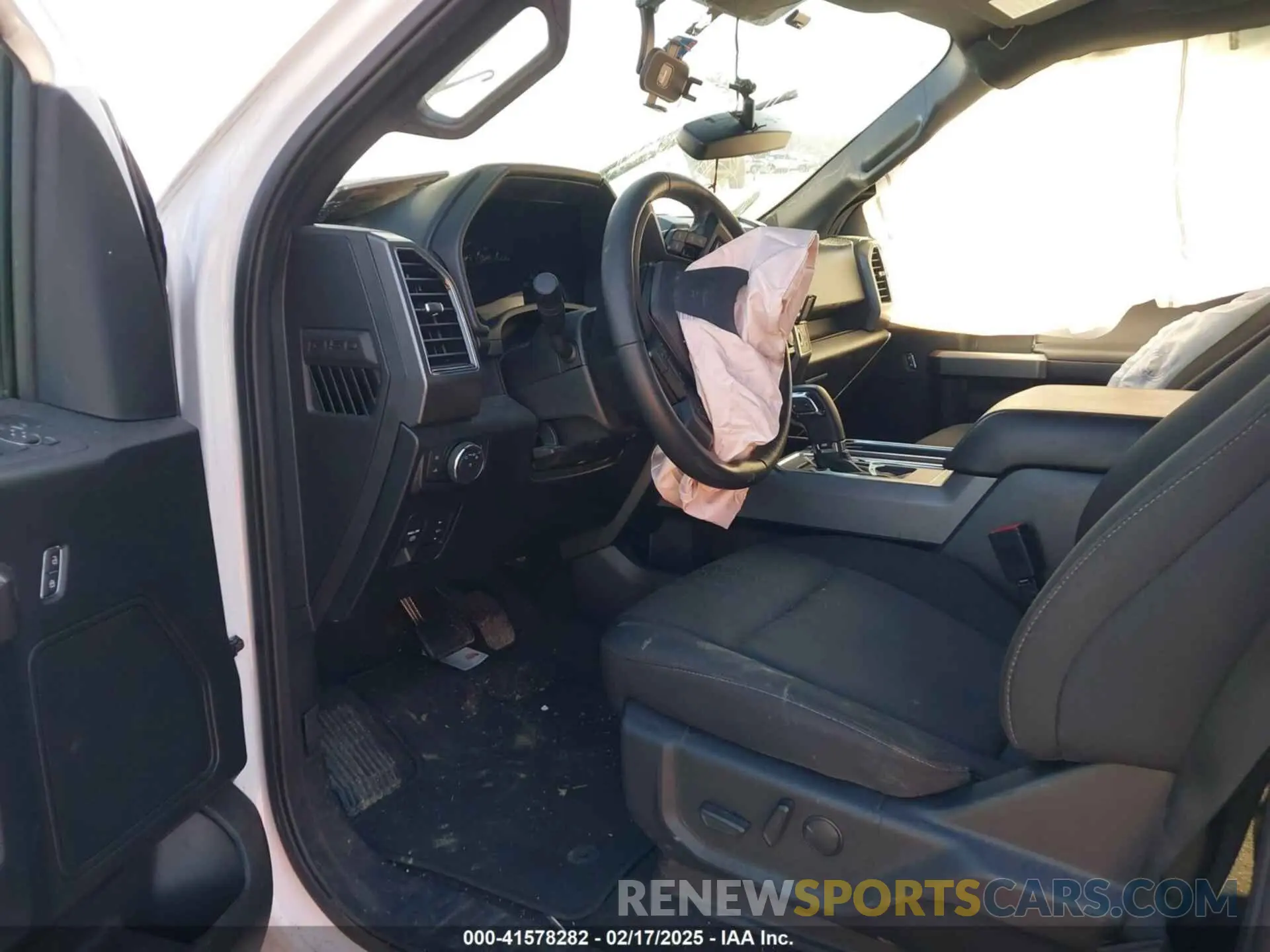 5 Photograph of a damaged car 1FTEW1C49LKE58525 FORD F-150 2020