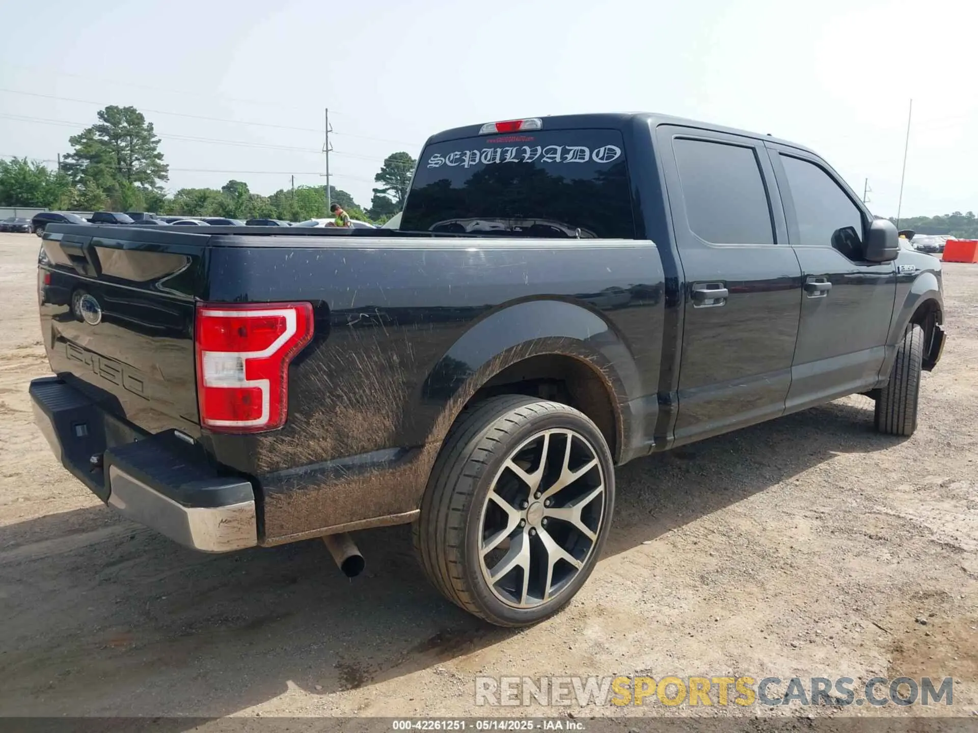 4 Photograph of a damaged car 1FTEW1C4XLKD78036 FORD F-150 2020