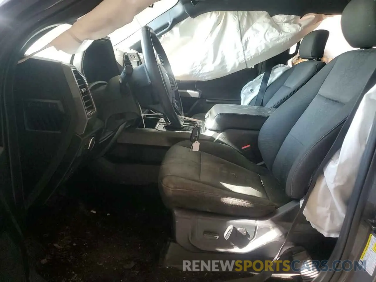 7 Photograph of a damaged car 1FTEW1C51LFA79701 FORD F-150 2020
