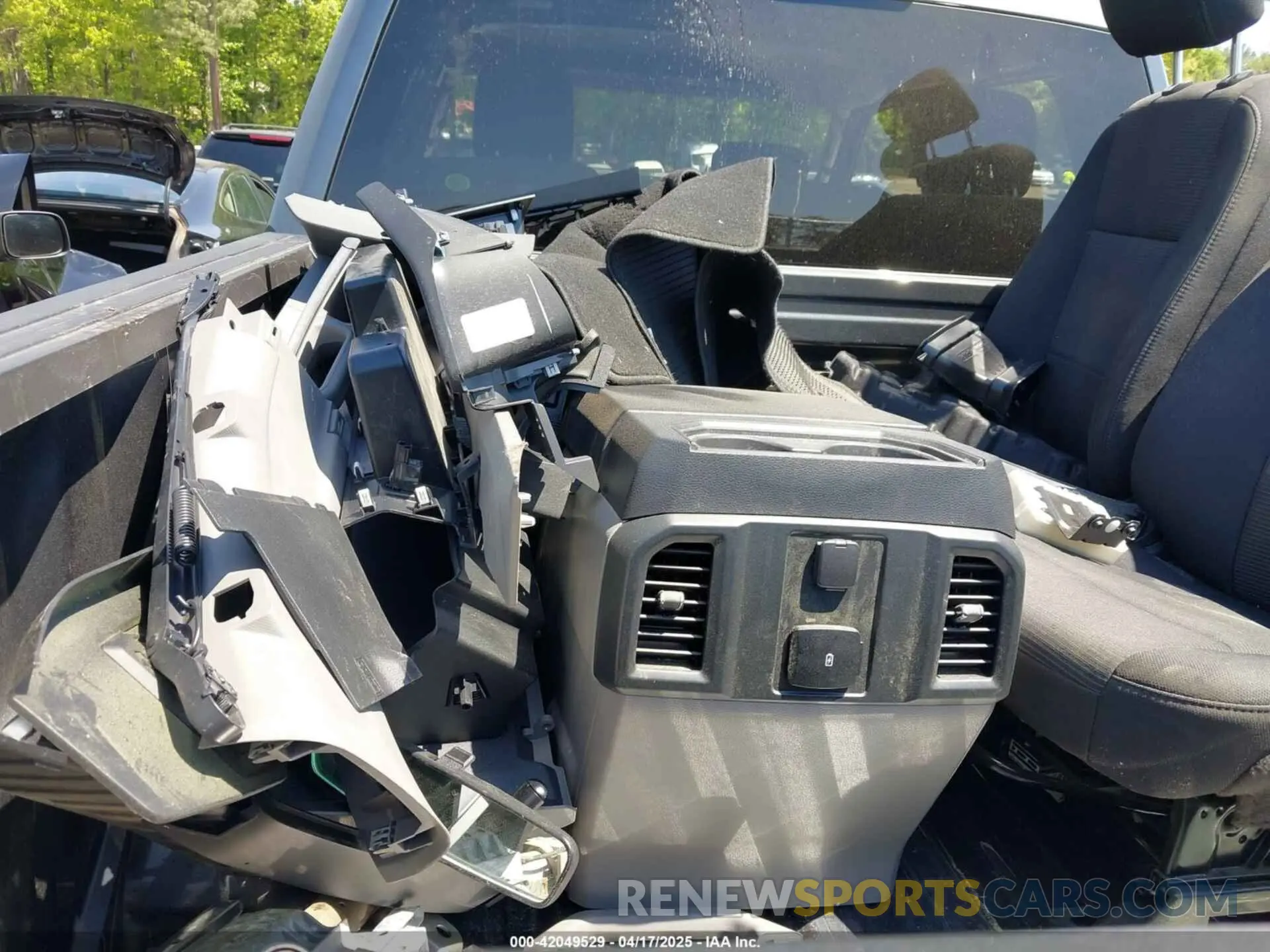 11 Photograph of a damaged car 1FTEW1C53LFC45393 FORD F-150 2020