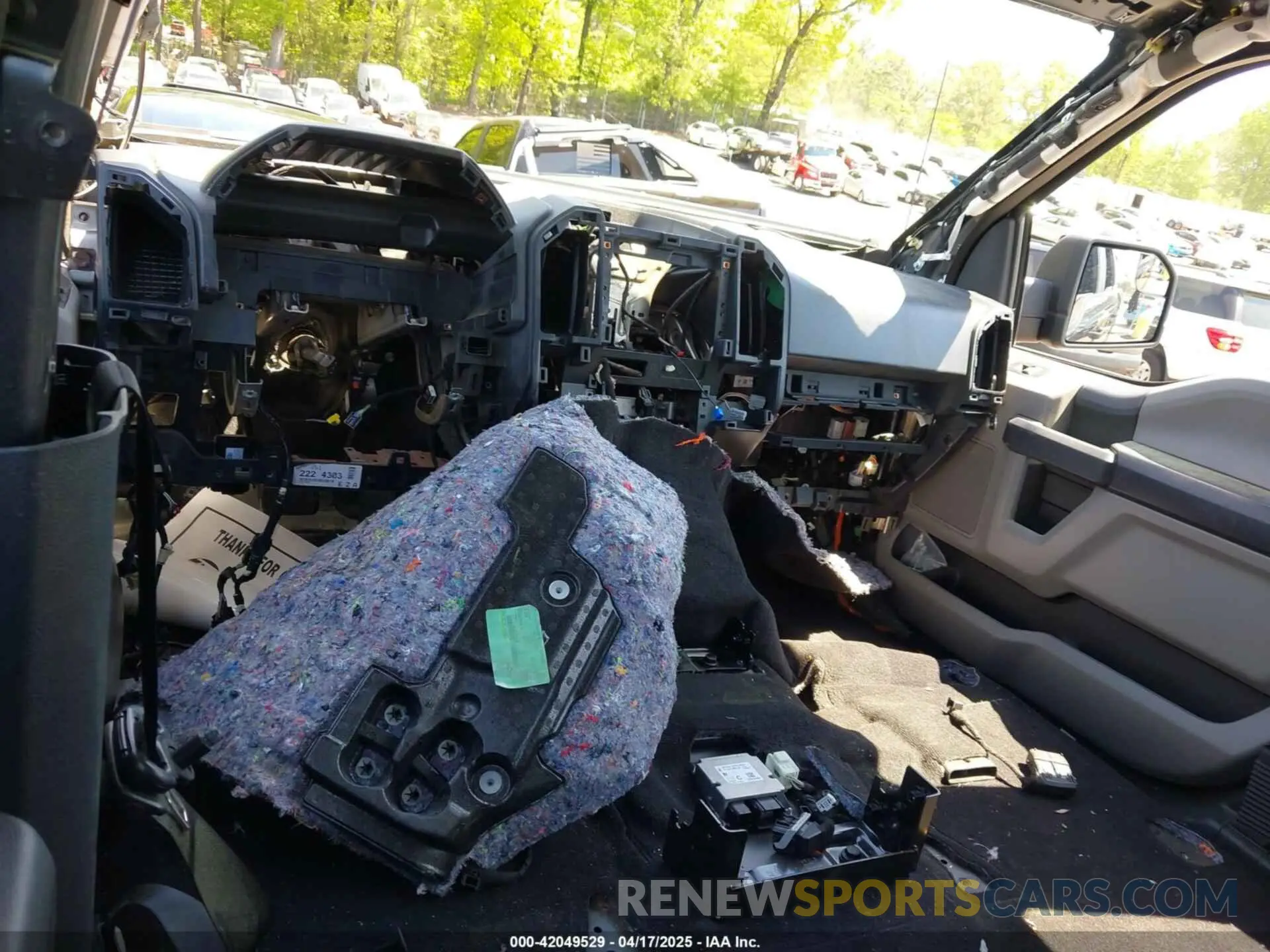 6 Photograph of a damaged car 1FTEW1C53LFC45393 FORD F-150 2020