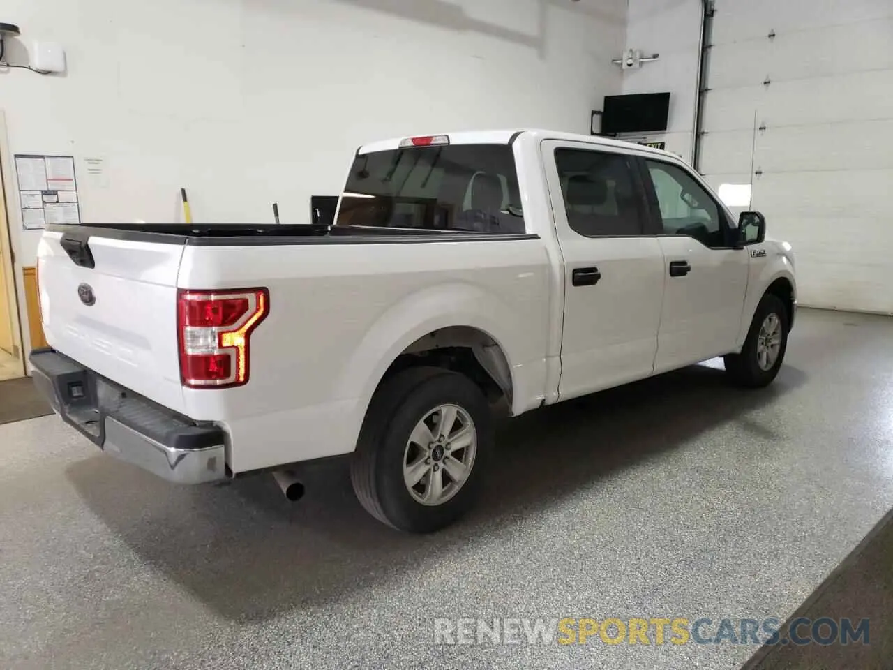 3 Photograph of a damaged car 1FTEW1C54LFA22778 FORD F-150 2020
