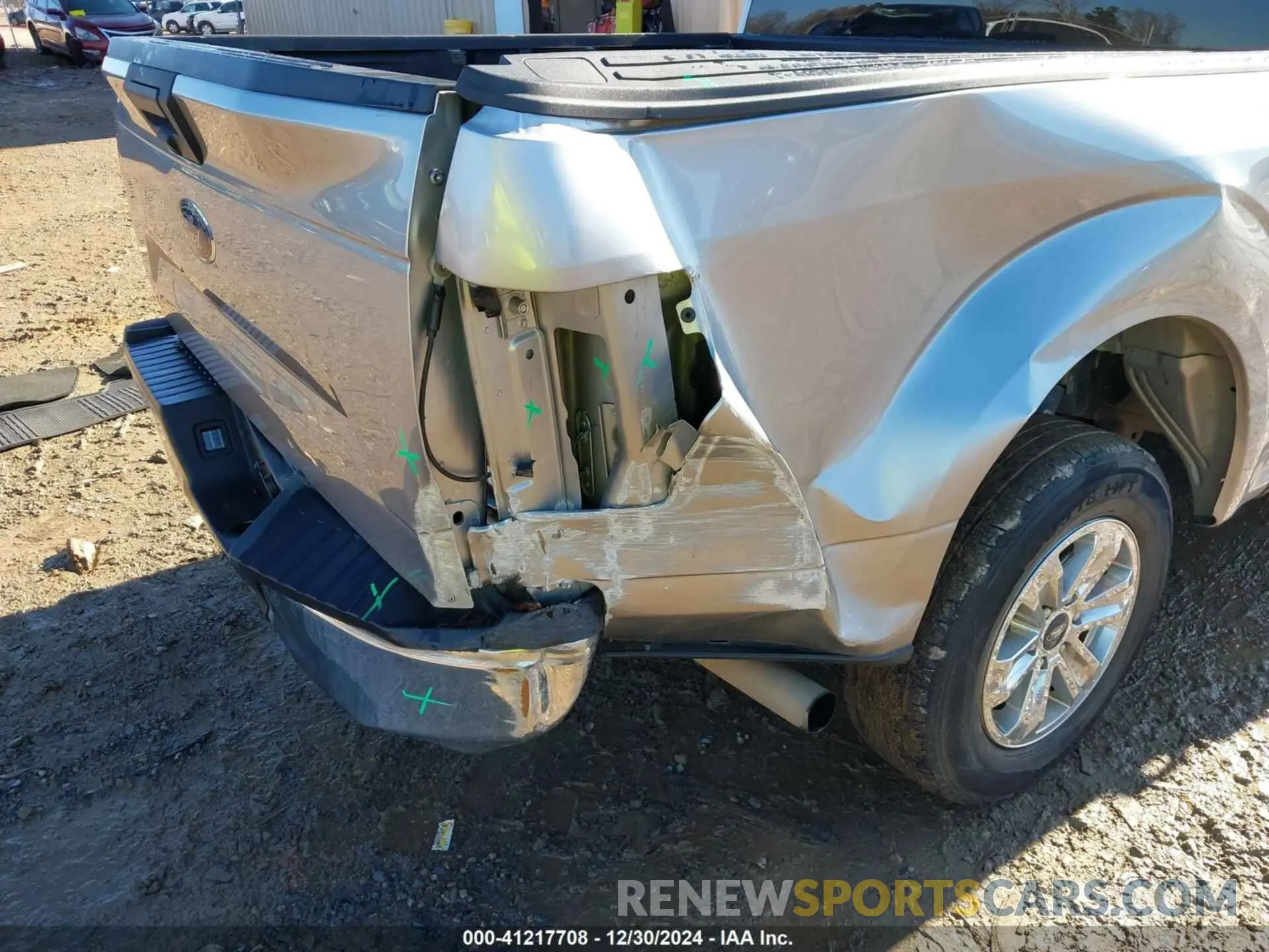6 Photograph of a damaged car 1FTEW1C55LFA22742 FORD F-150 2020