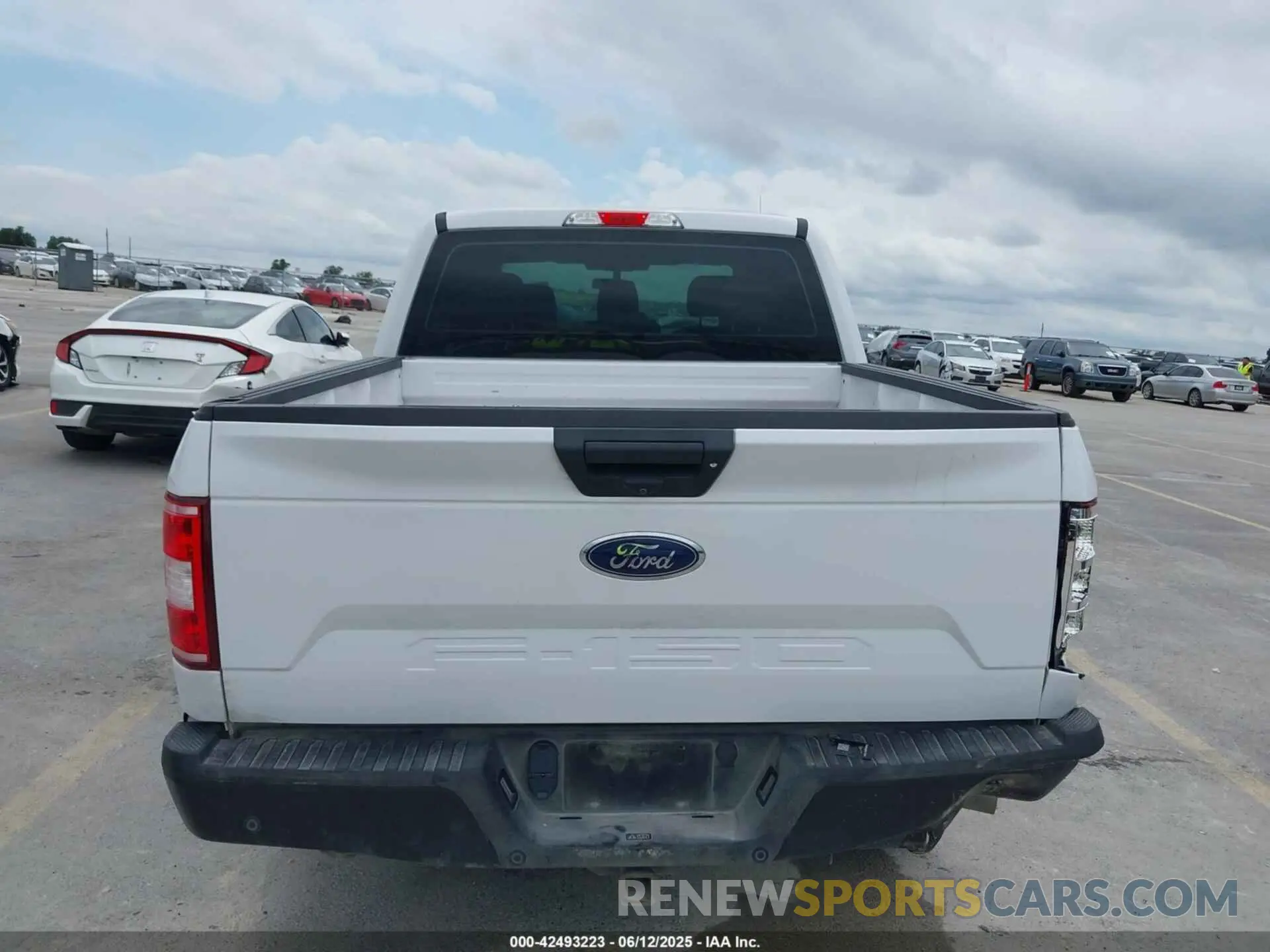 16 Photograph of a damaged car 1FTEW1C57LKF08962 FORD F-150 2020