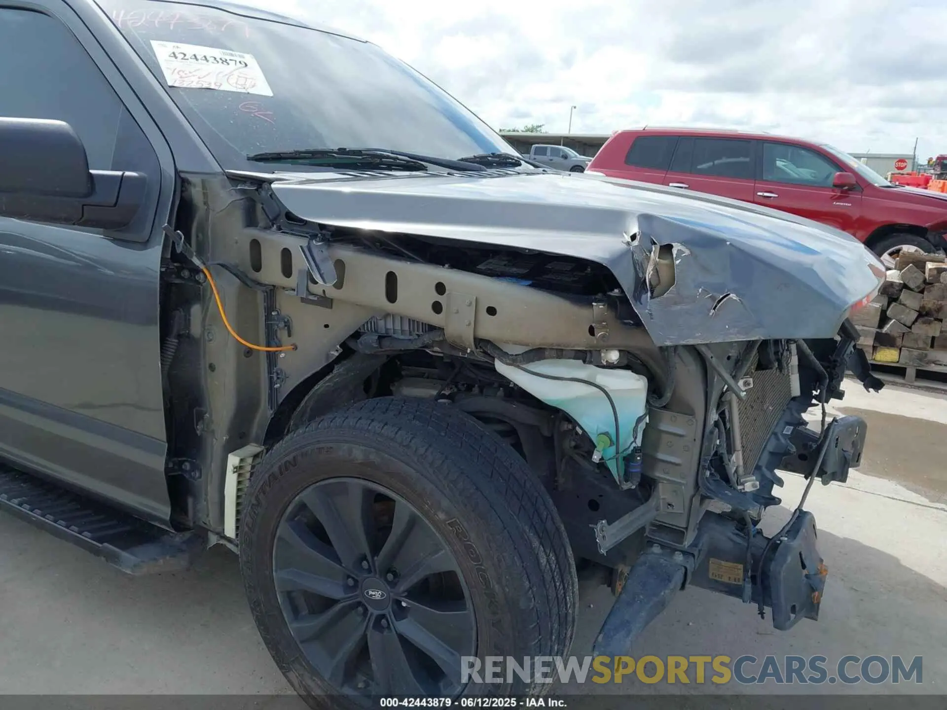 20 Photograph of a damaged car 1FTEW1C59LFA13509 FORD F-150 2020