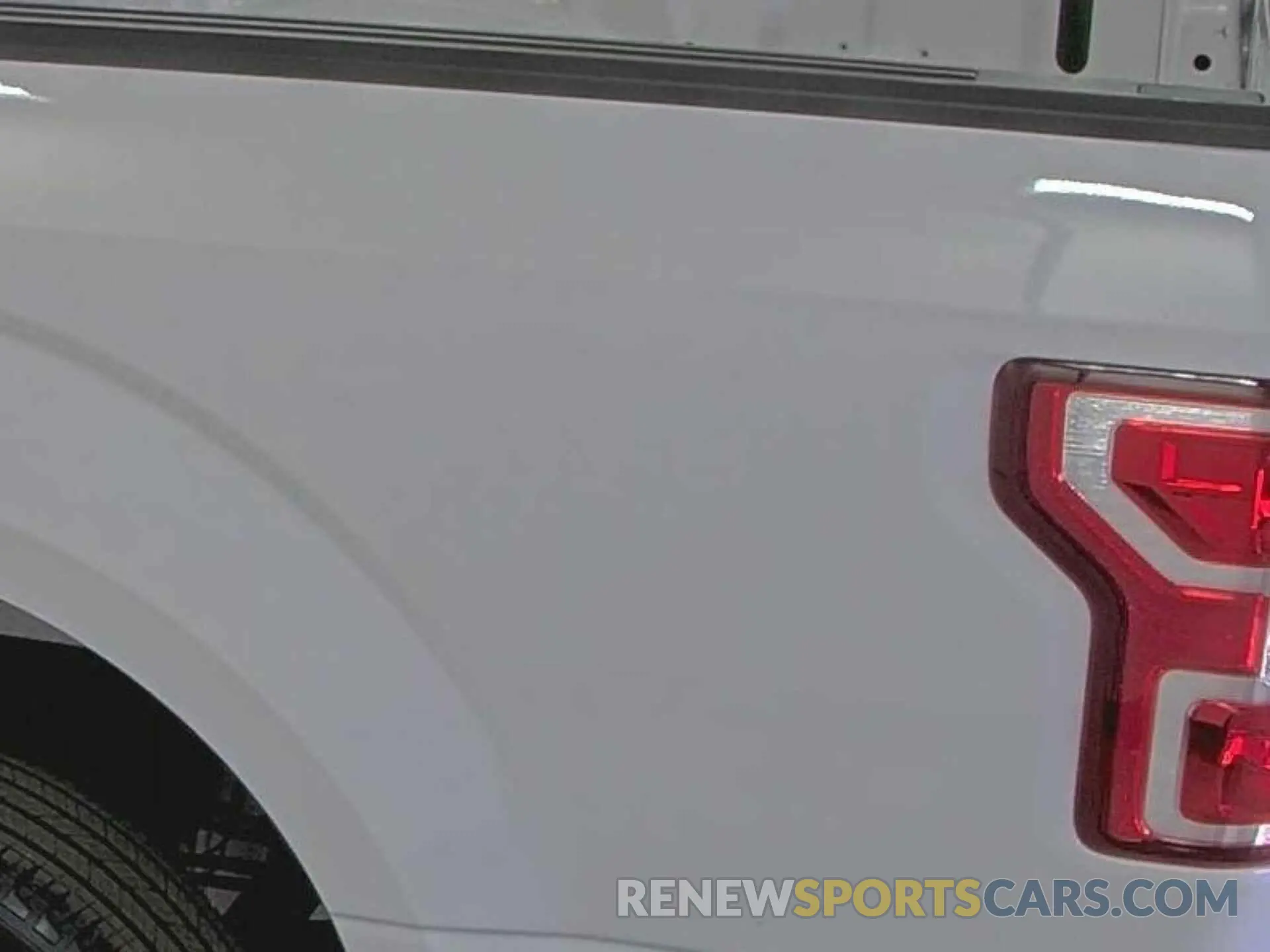 21 Photograph of a damaged car 1FTEW1C5XLKE90277 FORD F-150 2020