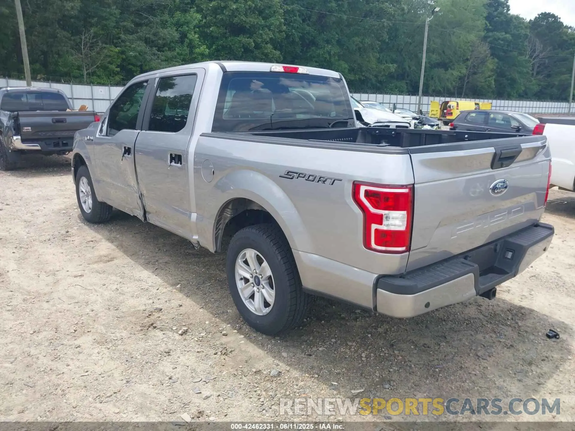 3 Photograph of a damaged car 1FTEW1CB6LKD64035 FORD F-150 2020