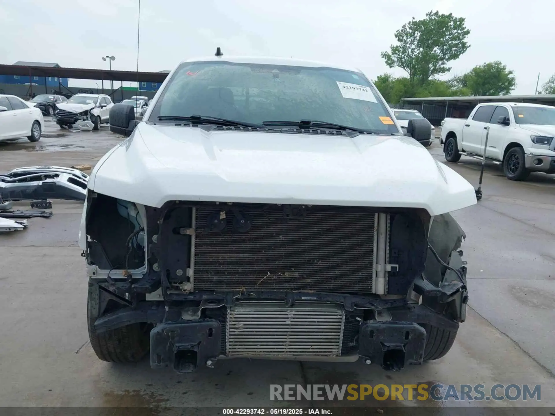 13 Photograph of a damaged car 1FTEW1CP0LFA37389 FORD F-150 2020