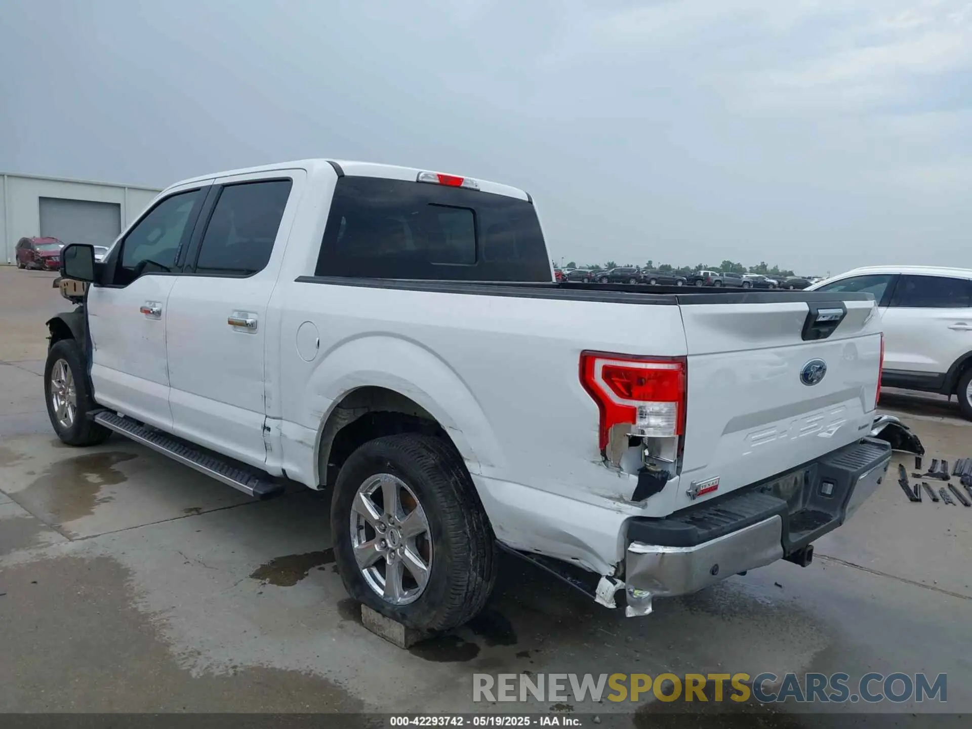 3 Photograph of a damaged car 1FTEW1CP0LFA37389 FORD F-150 2020