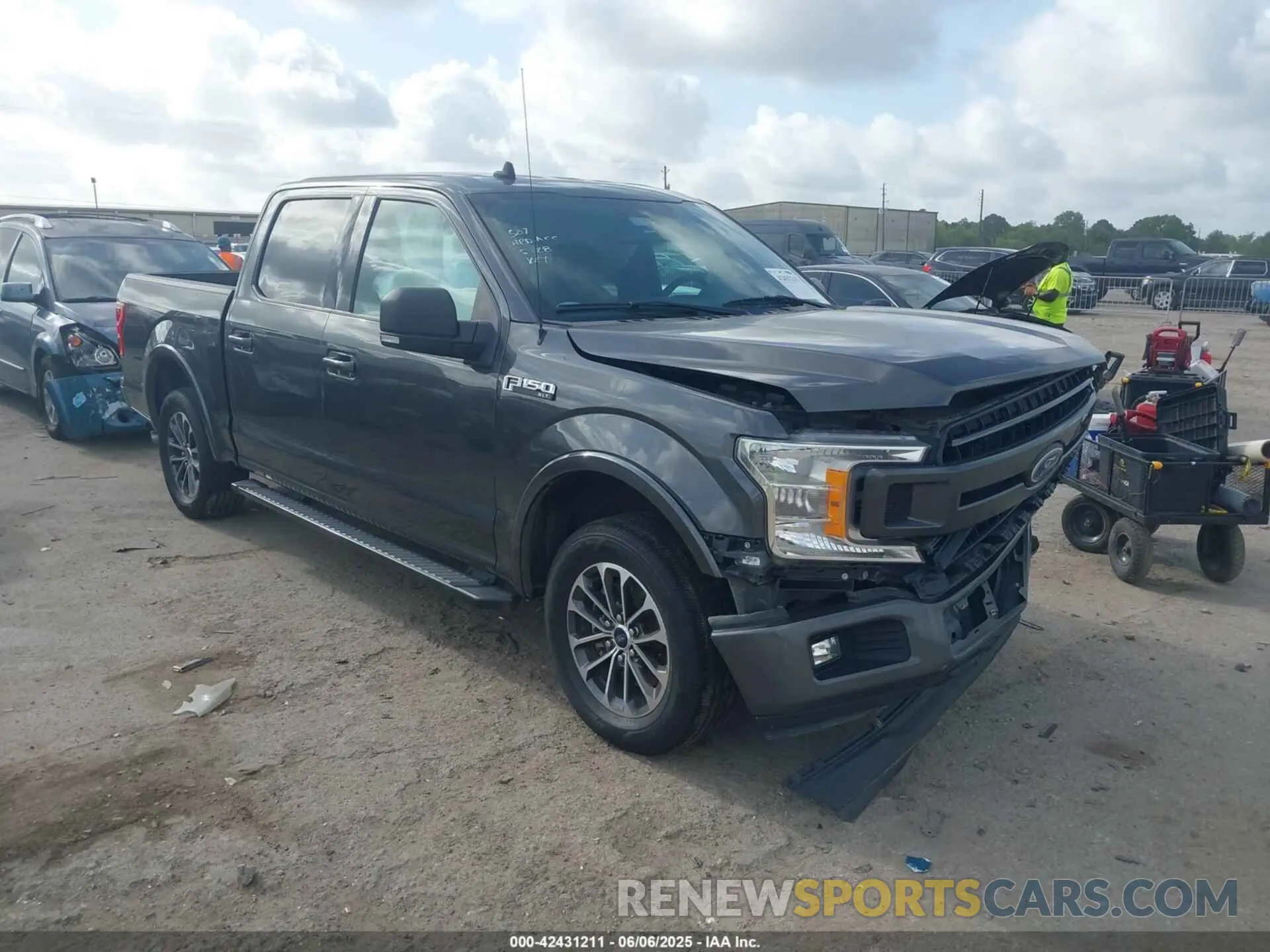 1 Photograph of a damaged car 1FTEW1CP0LKF02003 FORD F-150 2020