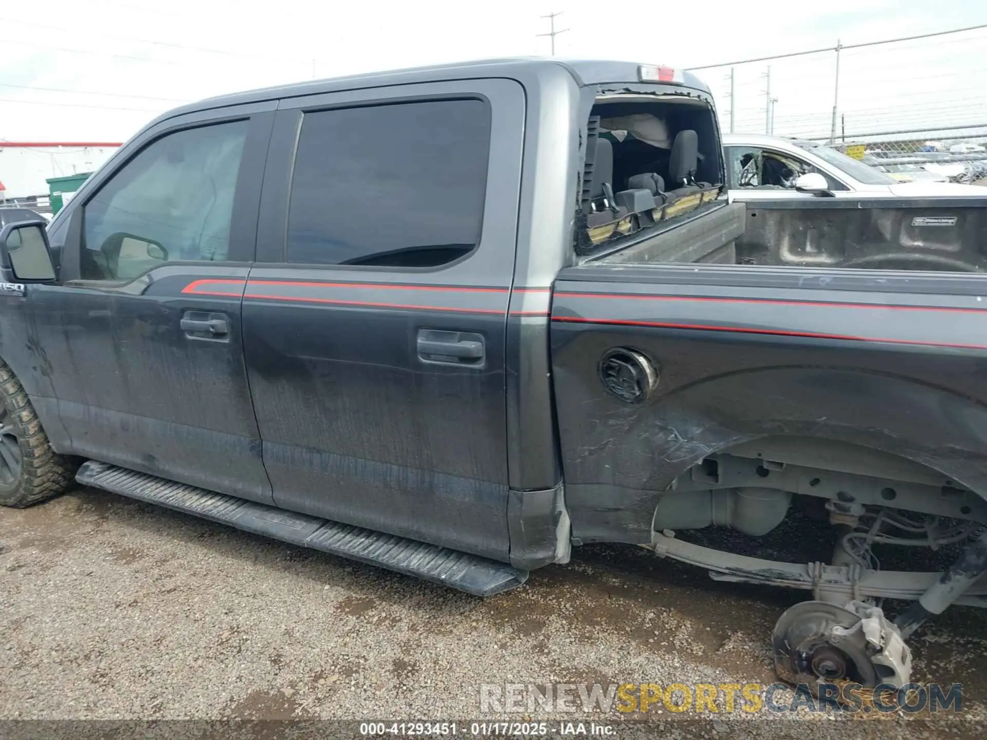 14 Photograph of a damaged car 1FTEW1CP1LFB33239 FORD F-150 2020