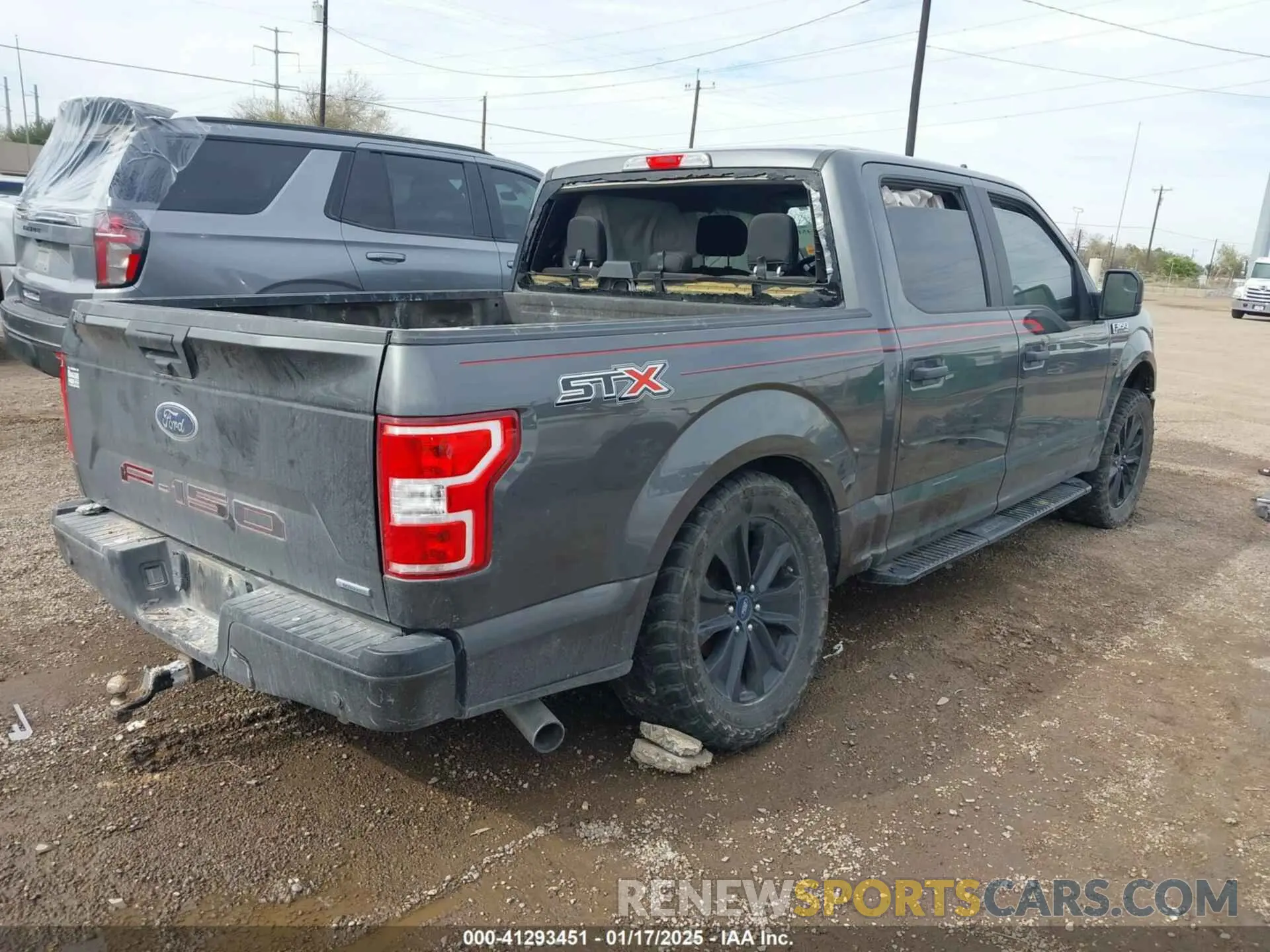 4 Photograph of a damaged car 1FTEW1CP1LFB33239 FORD F-150 2020