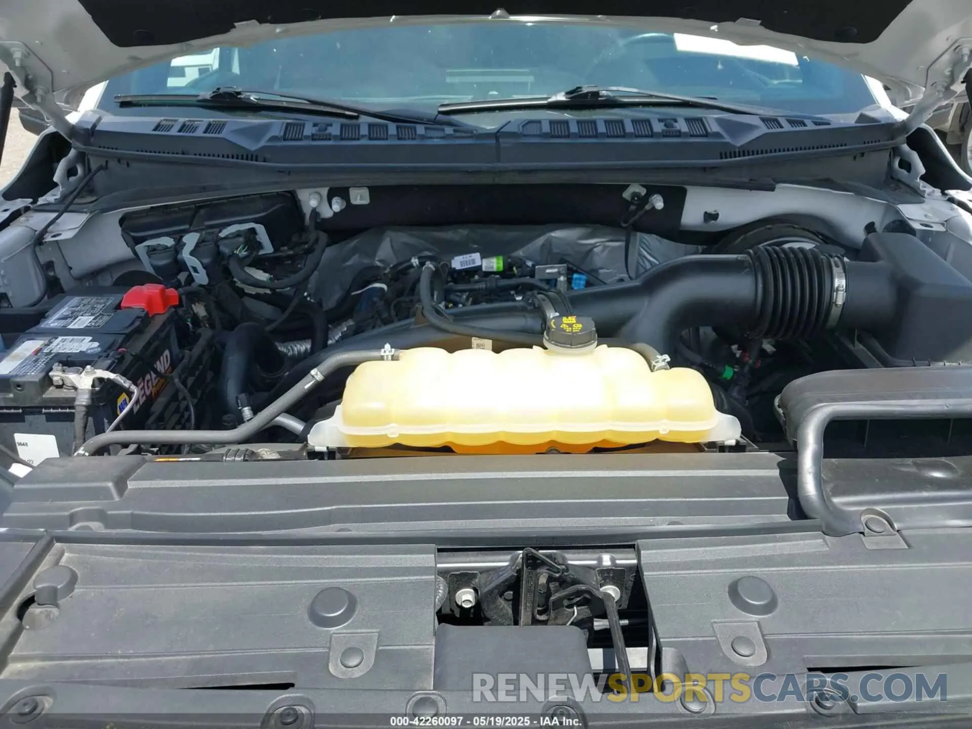 10 Photograph of a damaged car 1FTEW1CP1LFC62534 FORD F-150 2020