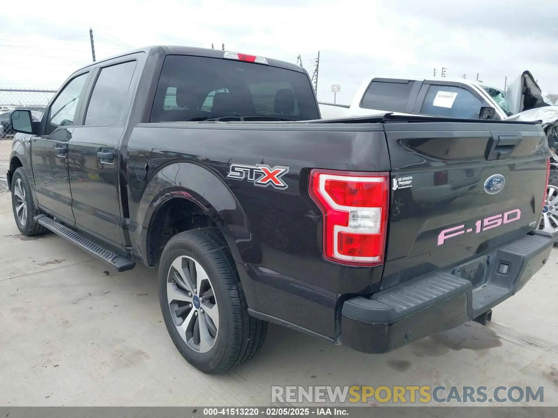 3 Photograph of a damaged car 1FTEW1CP2LKE93367 FORD F-150 2020