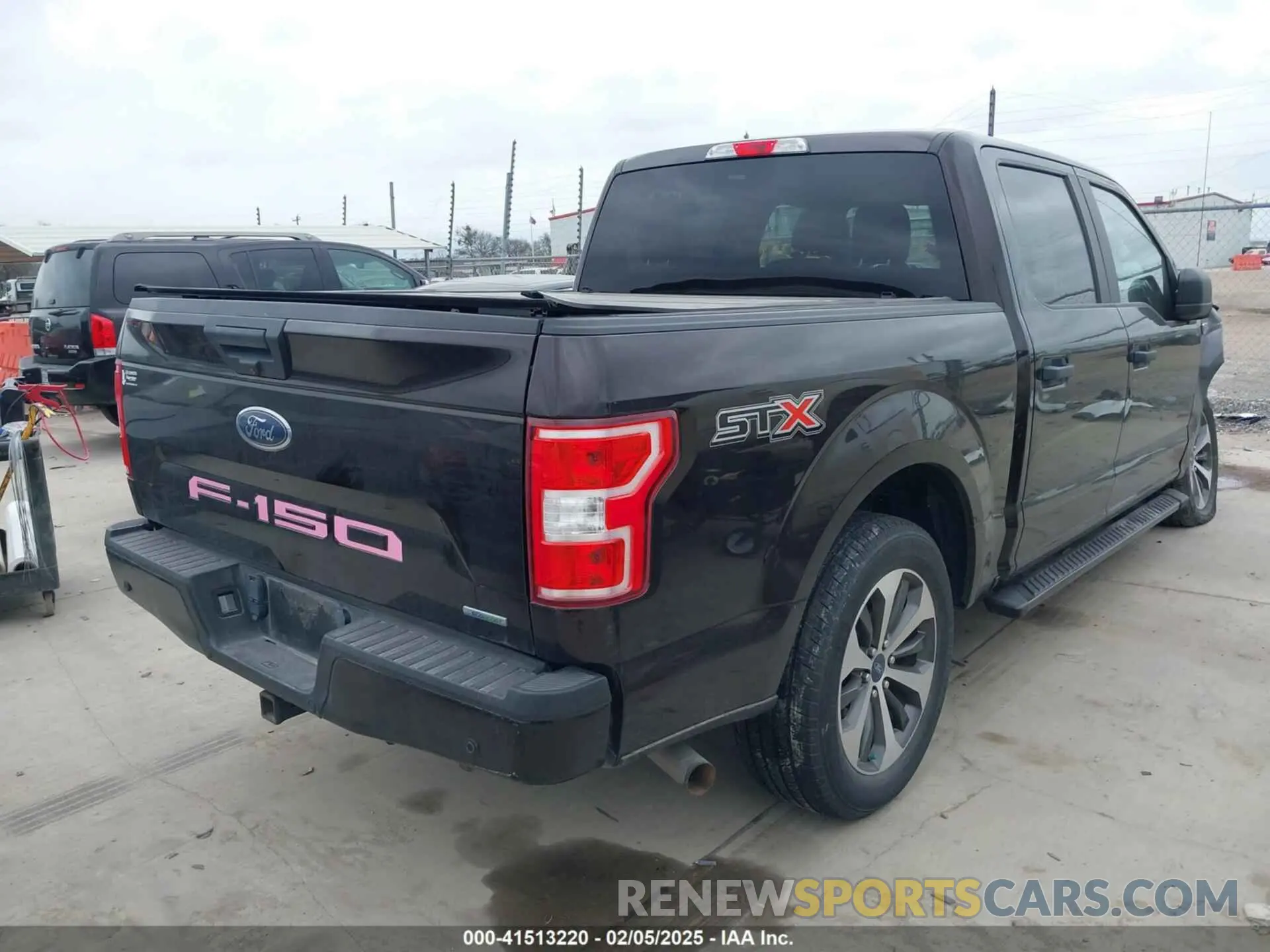 4 Photograph of a damaged car 1FTEW1CP2LKE93367 FORD F-150 2020