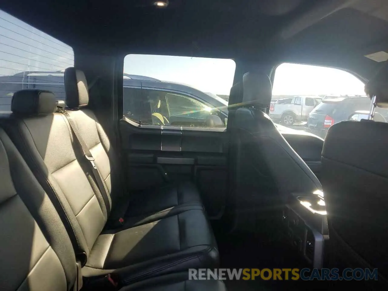 10 Photograph of a damaged car 1FTEW1CP3LFB61043 FORD F-150 2020