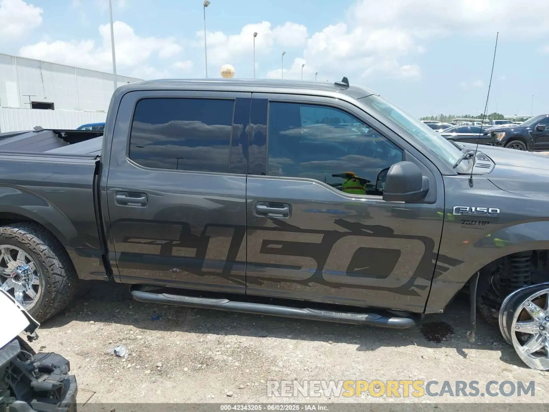 13 Photograph of a damaged car 1FTEW1CP3LKD16326 FORD F-150 2020