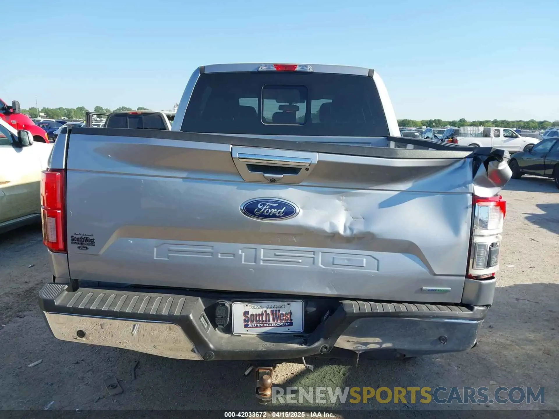 16 Photograph of a damaged car 1FTEW1CP3LKD43753 FORD F-150 2020