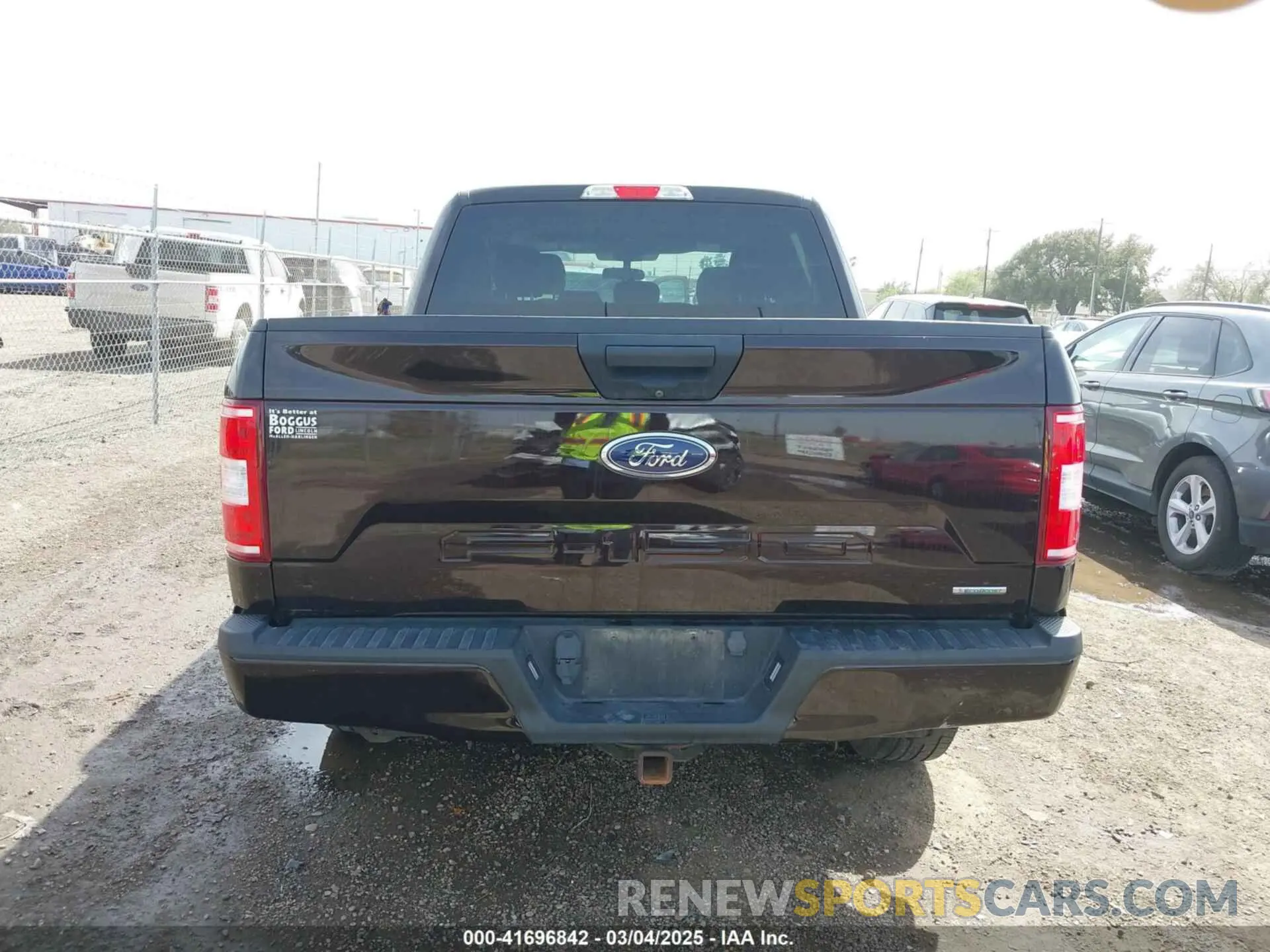 16 Photograph of a damaged car 1FTEW1CP3LKF02299 FORD F-150 2020