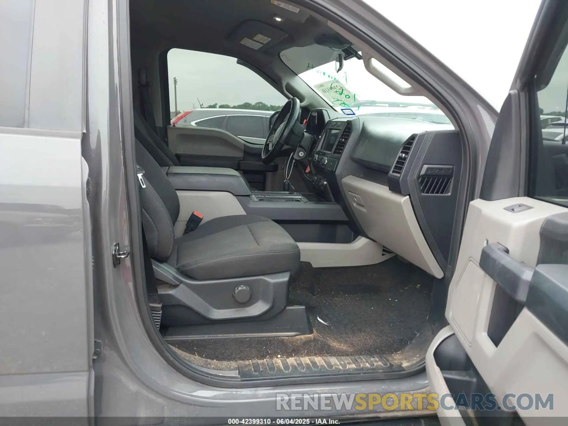 5 Photograph of a damaged car 1FTEW1CP5LFB54076 FORD F-150 2020