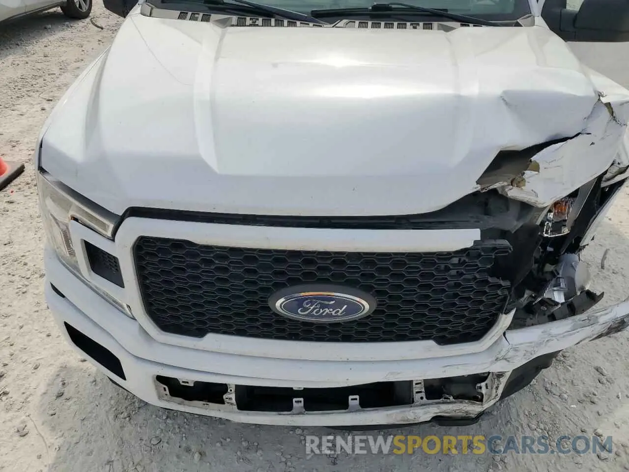 11 Photograph of a damaged car 1FTEW1CP5LKE93380 FORD F-150 2020