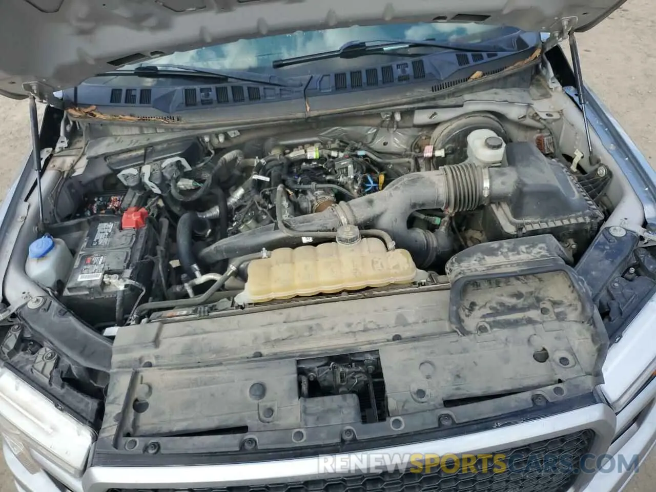 11 Photograph of a damaged car 1FTEW1CP6LKF00403 FORD F-150 2020
