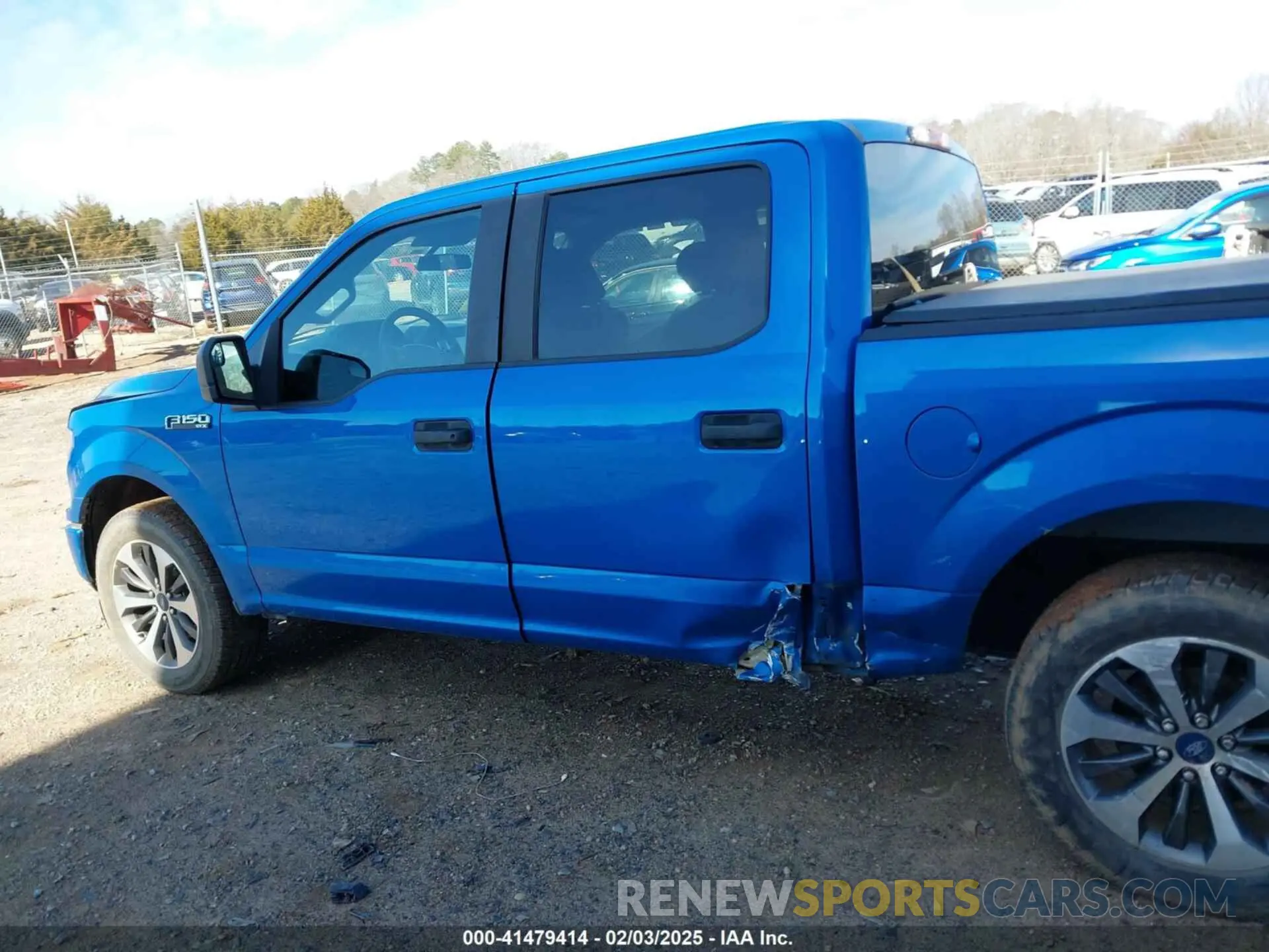 14 Photograph of a damaged car 1FTEW1CP6LKF32476 FORD F-150 2020