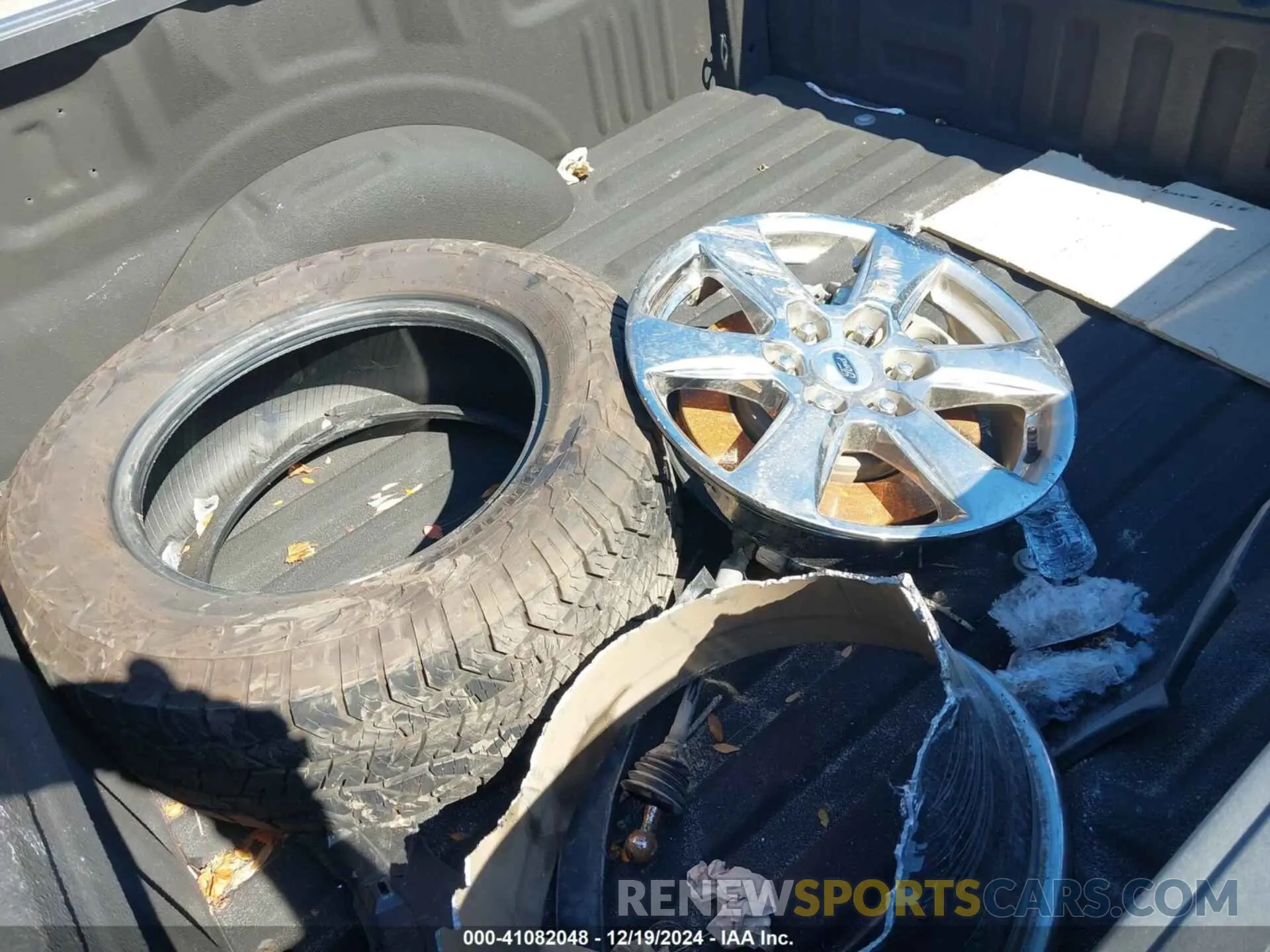 12 Photograph of a damaged car 1FTEW1CP7LKE32919 FORD F-150 2020