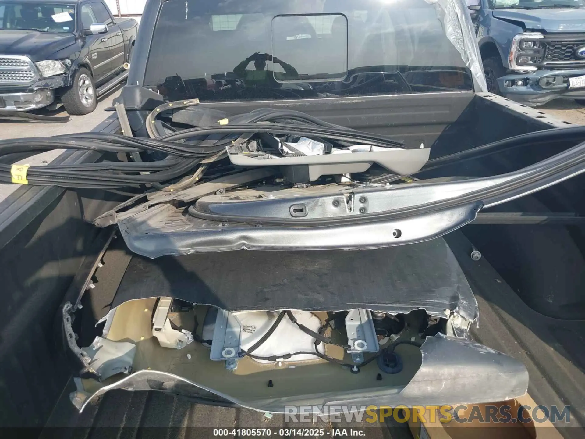 12 Photograph of a damaged car 1FTEW1CP8LKD16371 FORD F-150 2020