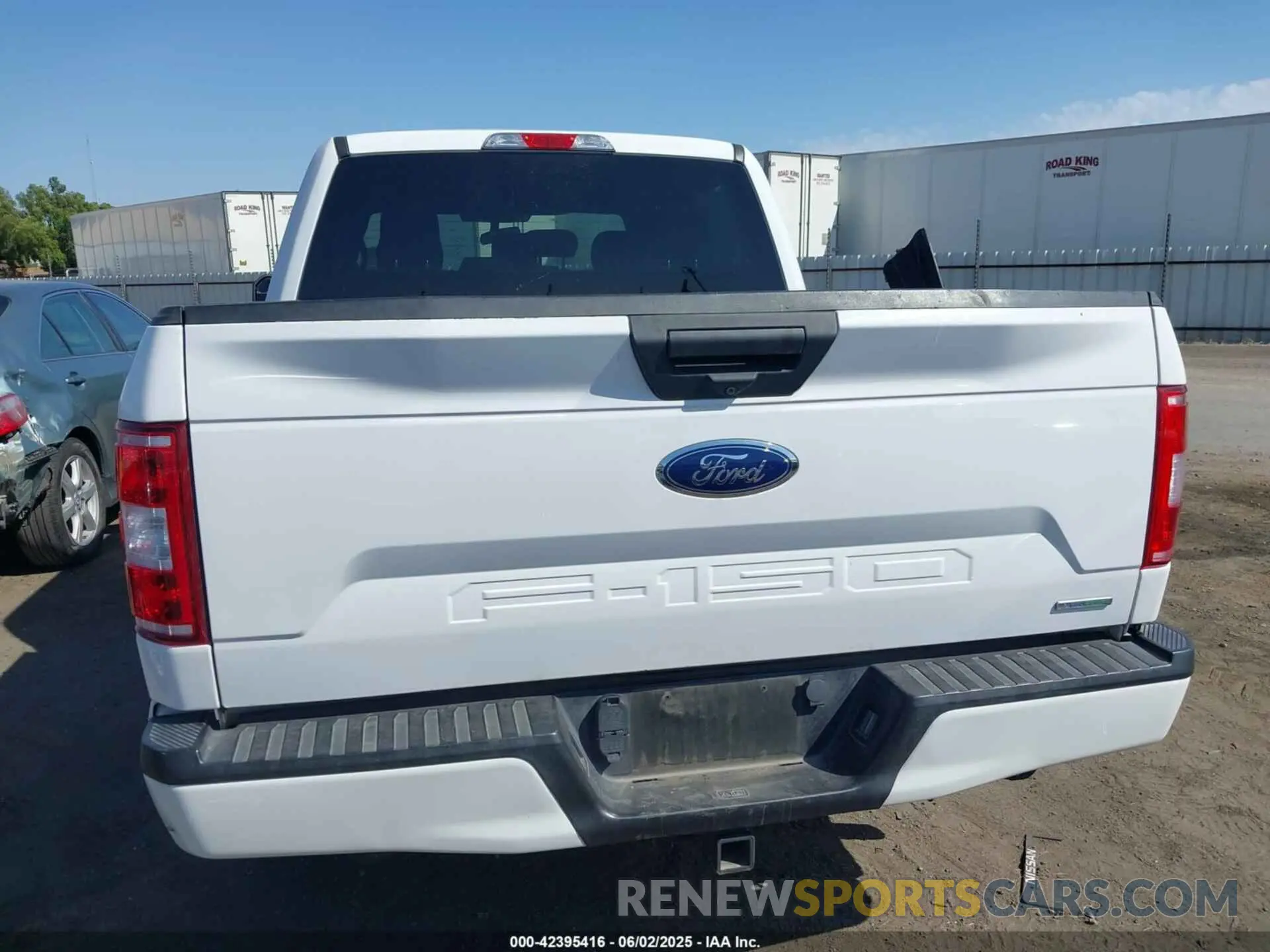 15 Photograph of a damaged car 1FTEW1CP8LKD40010 FORD F-150 2020