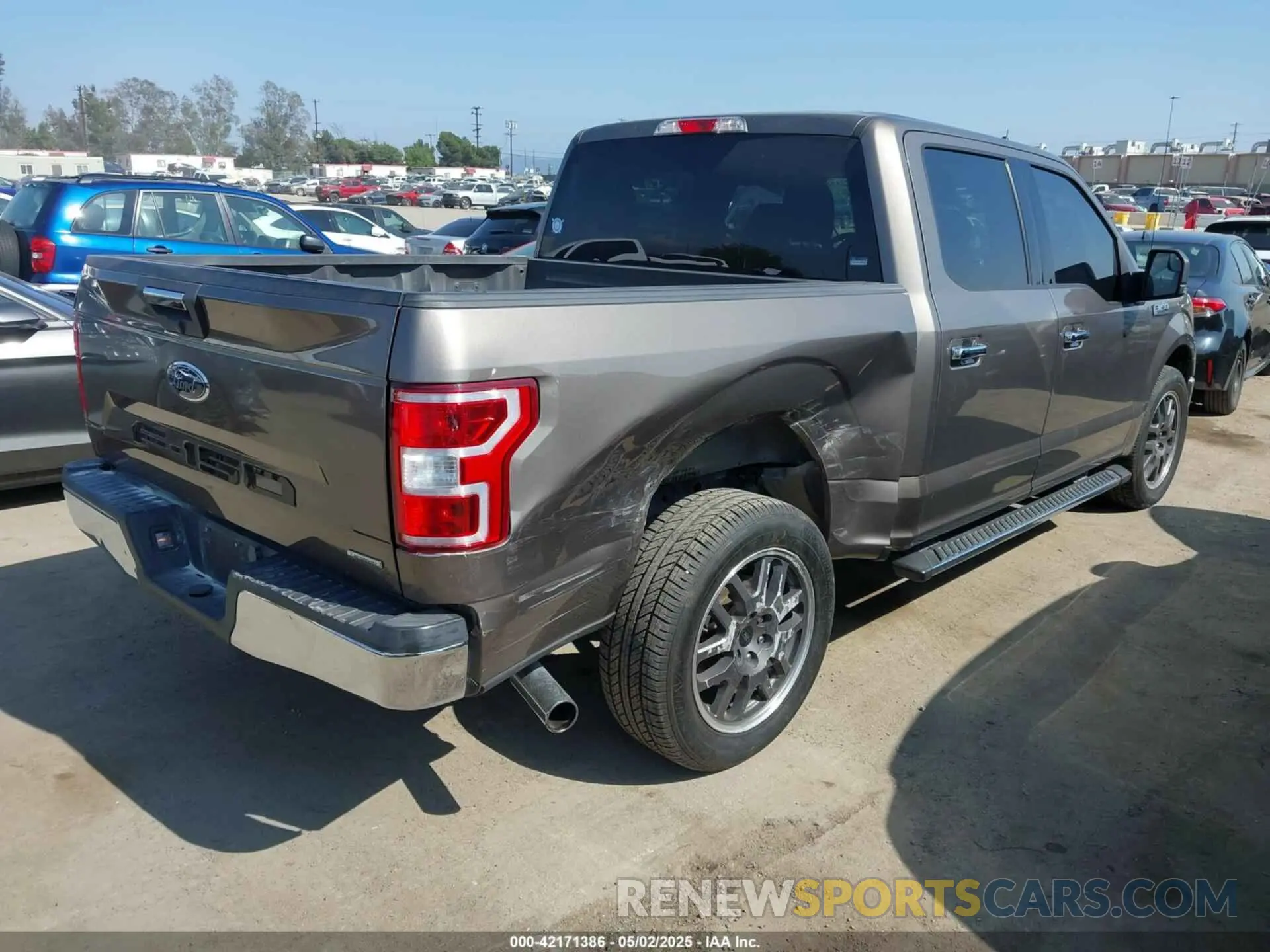 4 Photograph of a damaged car 1FTEW1CPXLFA39943 FORD F-150 2020