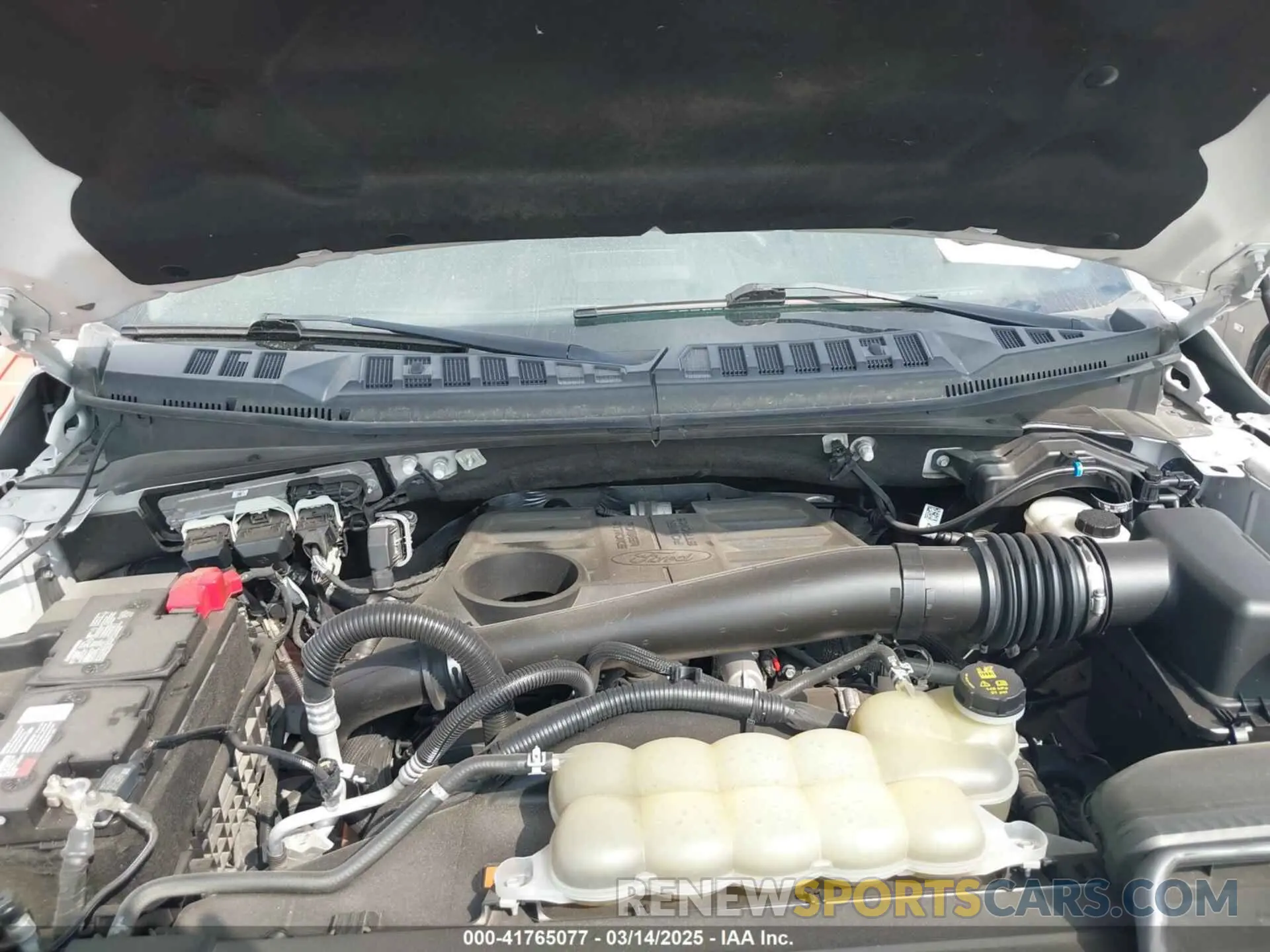 10 Photograph of a damaged car 1FTEW1E11LFA37975 FORD F-150 2020