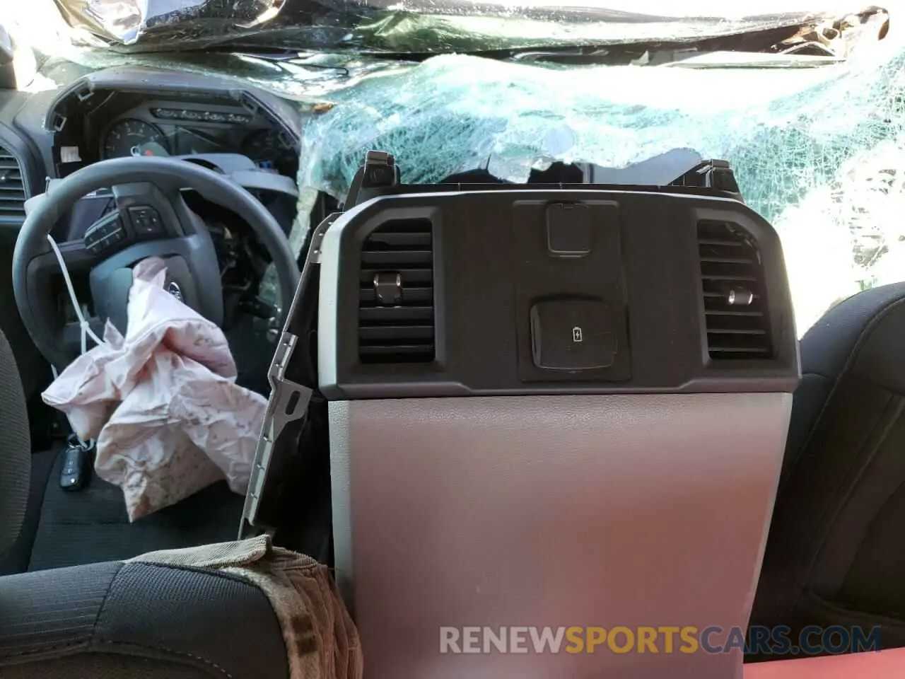 8 Photograph of a damaged car 1FTEW1E40LFA14391 FORD F-150 2020