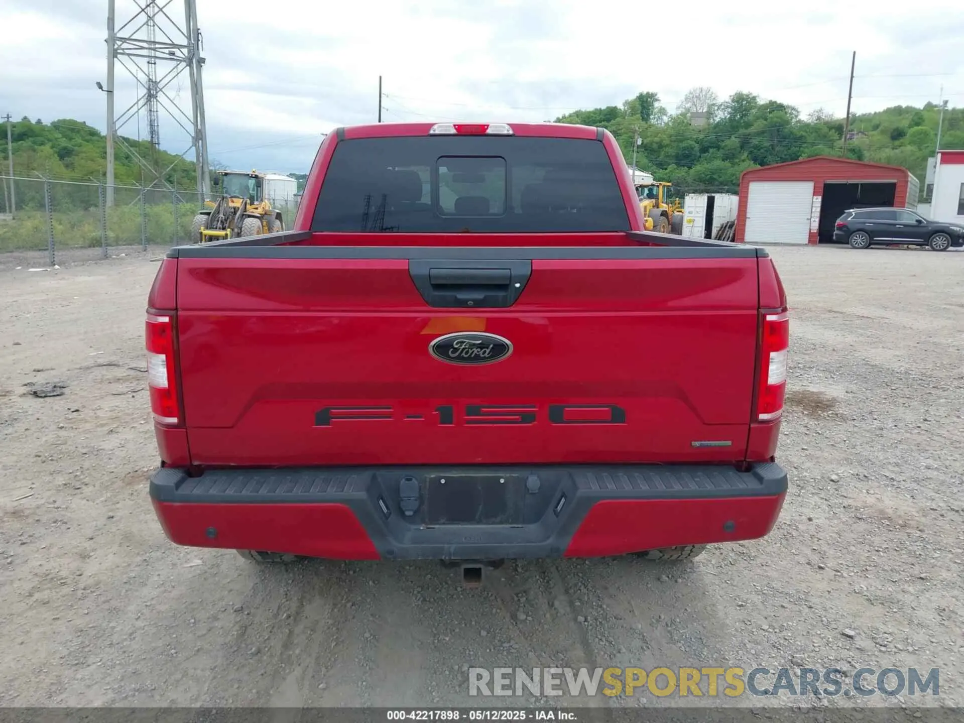 16 Photograph of a damaged car 1FTEW1E40LFC01811 FORD F-150 2020