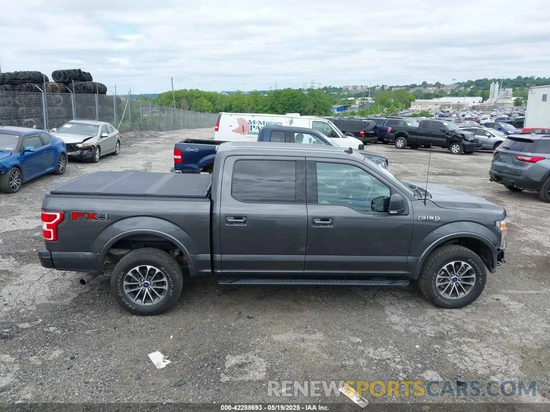 14 Photograph of a damaged car 1FTEW1E40LKD04699 FORD F-150 2020
