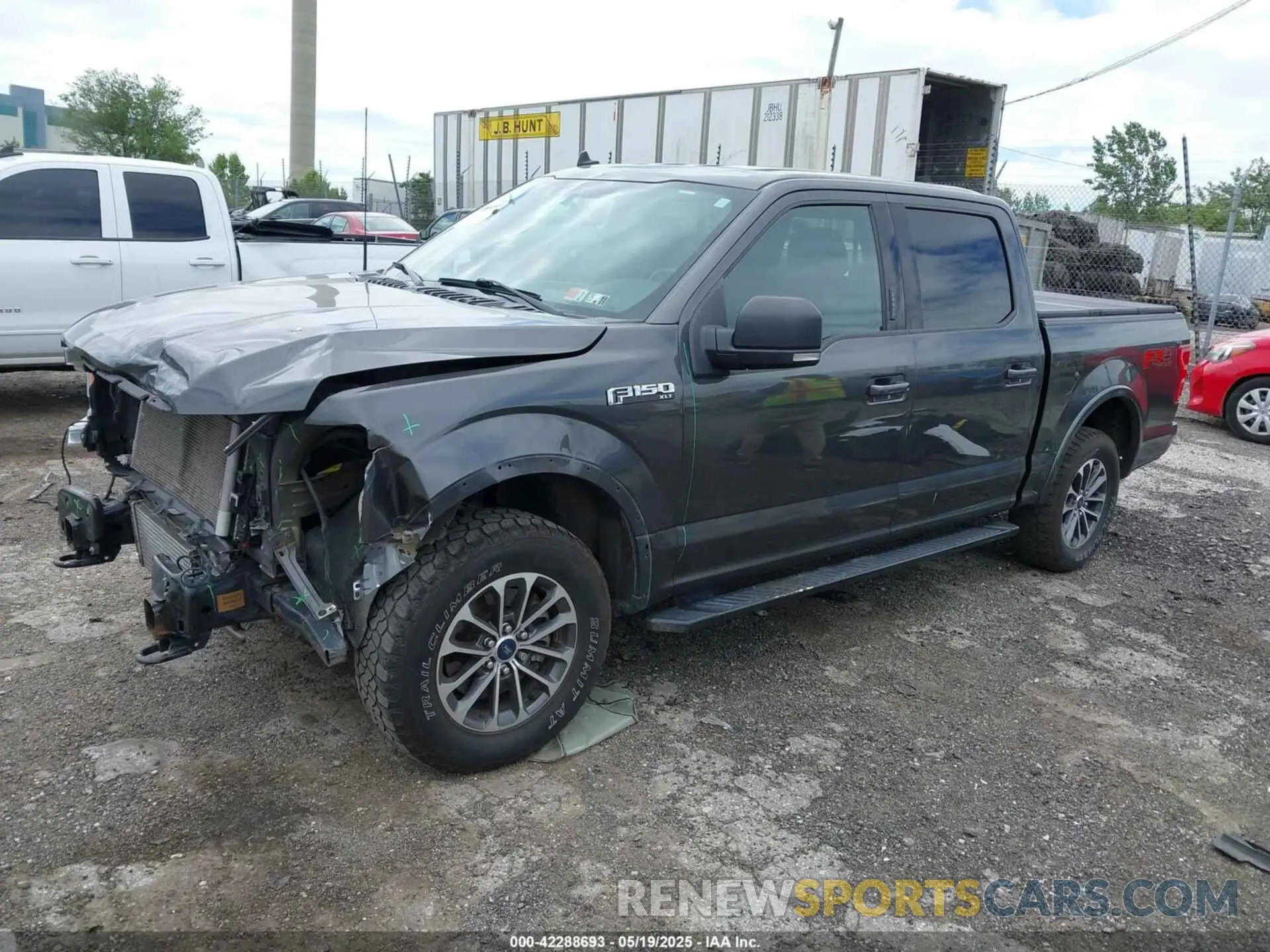 2 Photograph of a damaged car 1FTEW1E40LKD04699 FORD F-150 2020