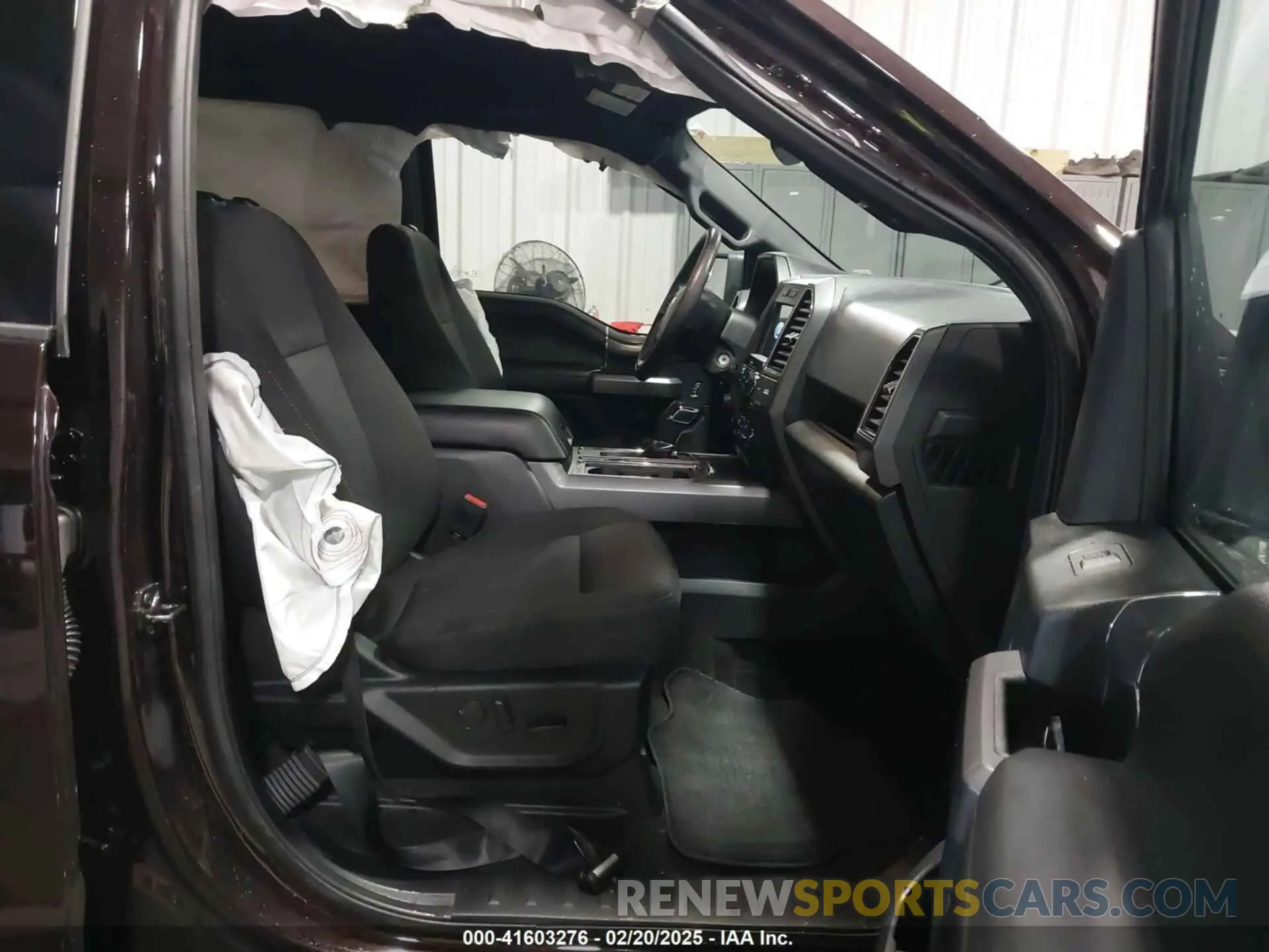5 Photograph of a damaged car 1FTEW1E40LKE55705 FORD F-150 2020