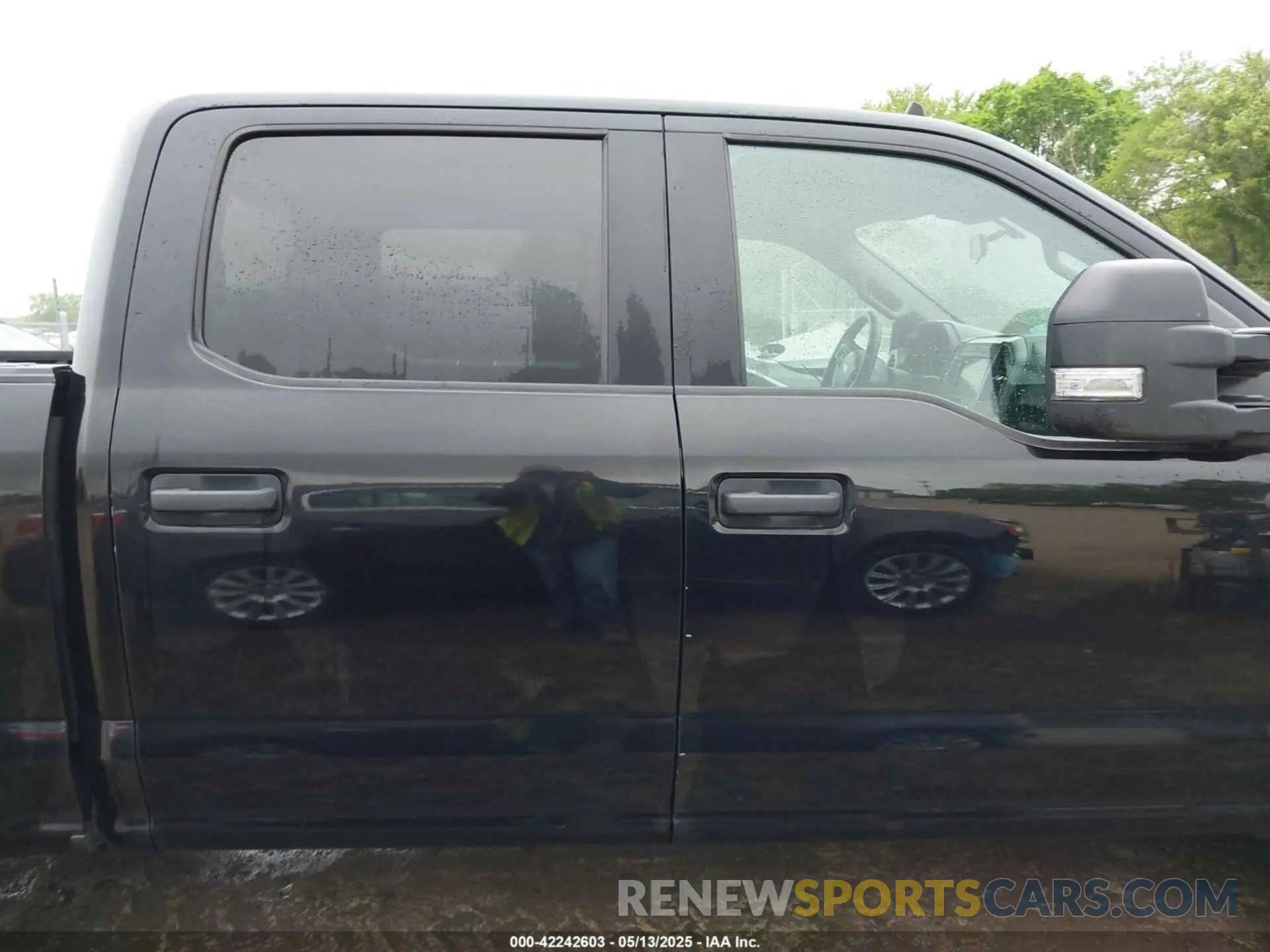 14 Photograph of a damaged car 1FTEW1E41LFA26128 FORD F-150 2020
